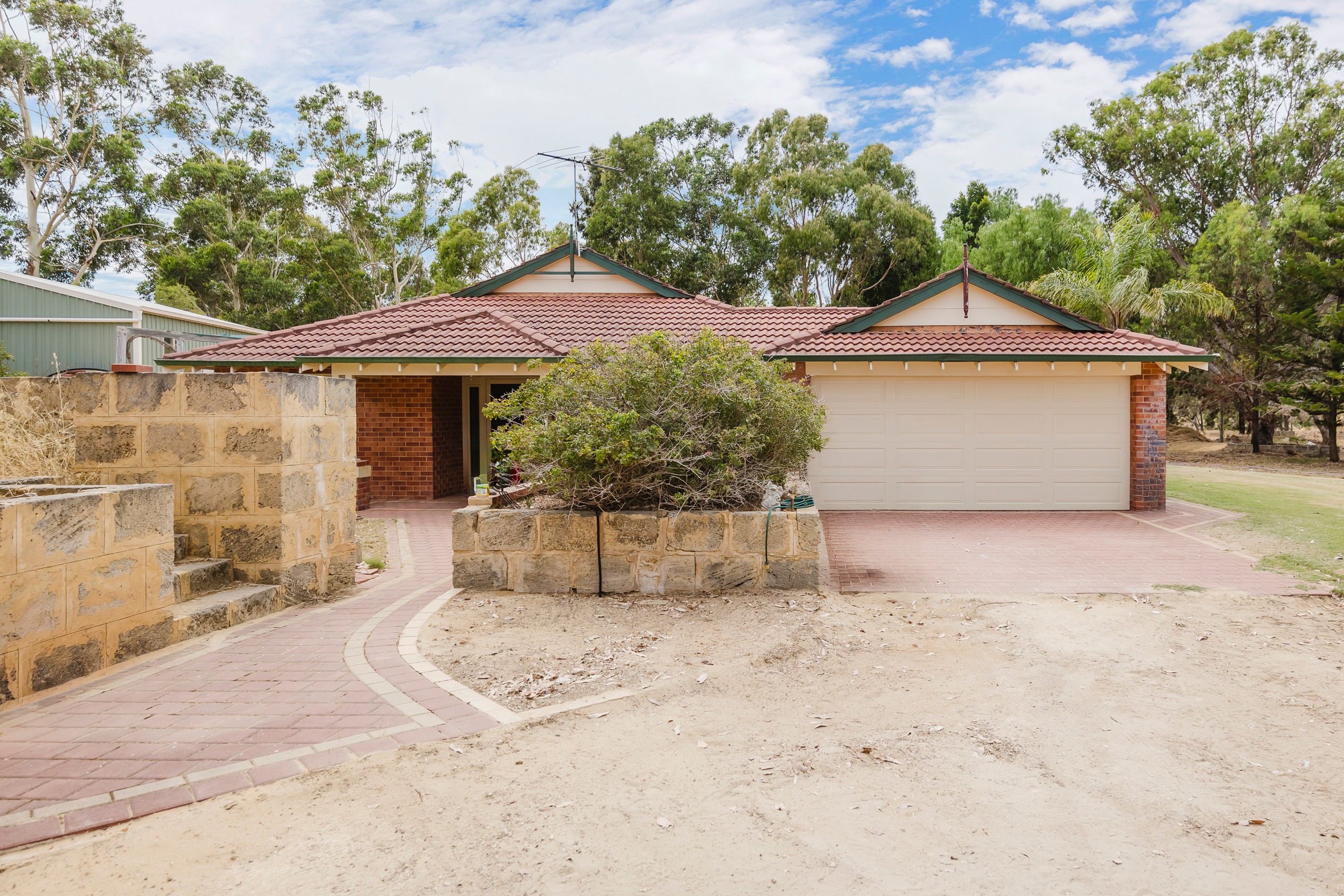 340 Tamarisk Drive, Gabbadah, WA 6041