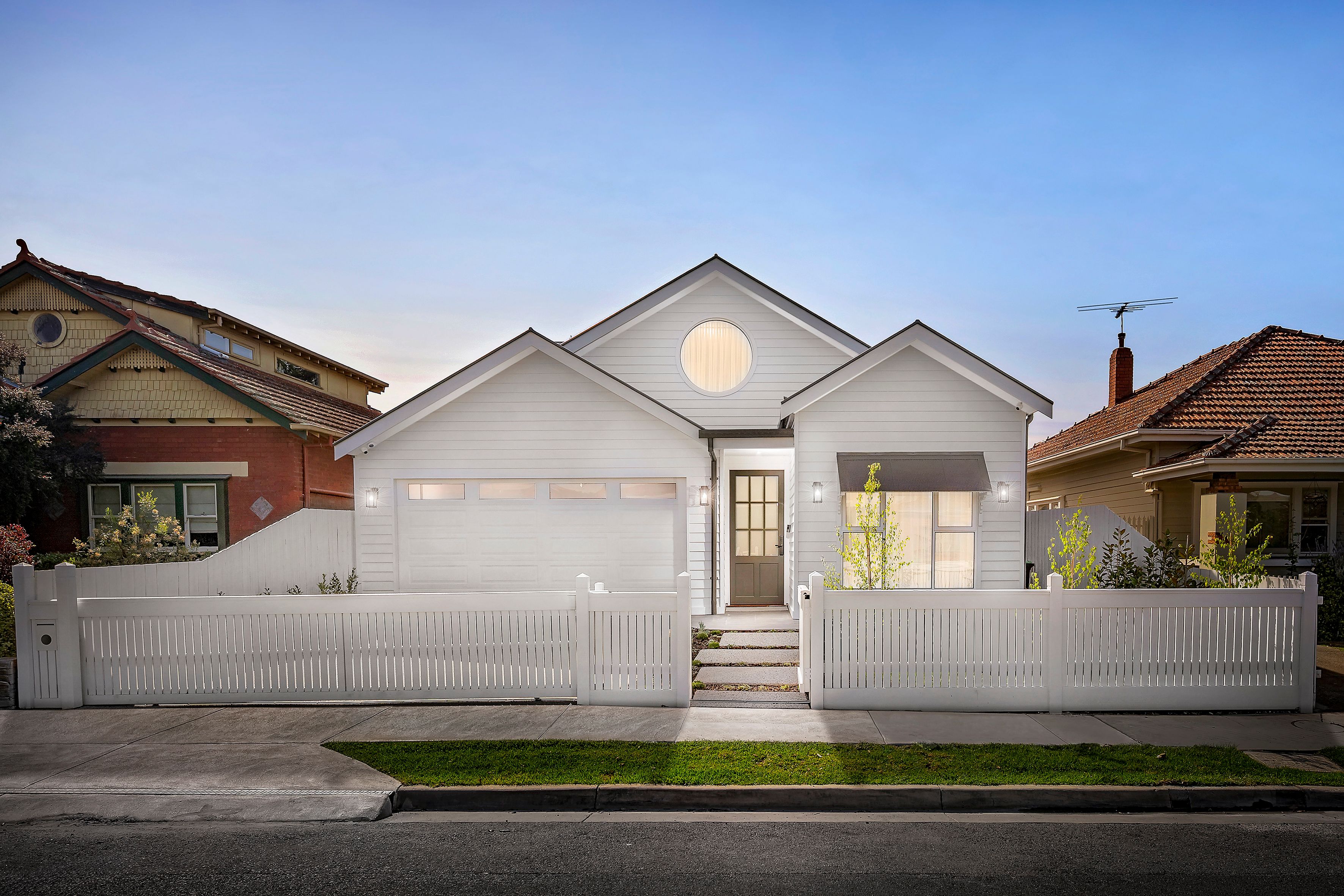 4 Collins Street — photo from Ray White Pascoe Vale