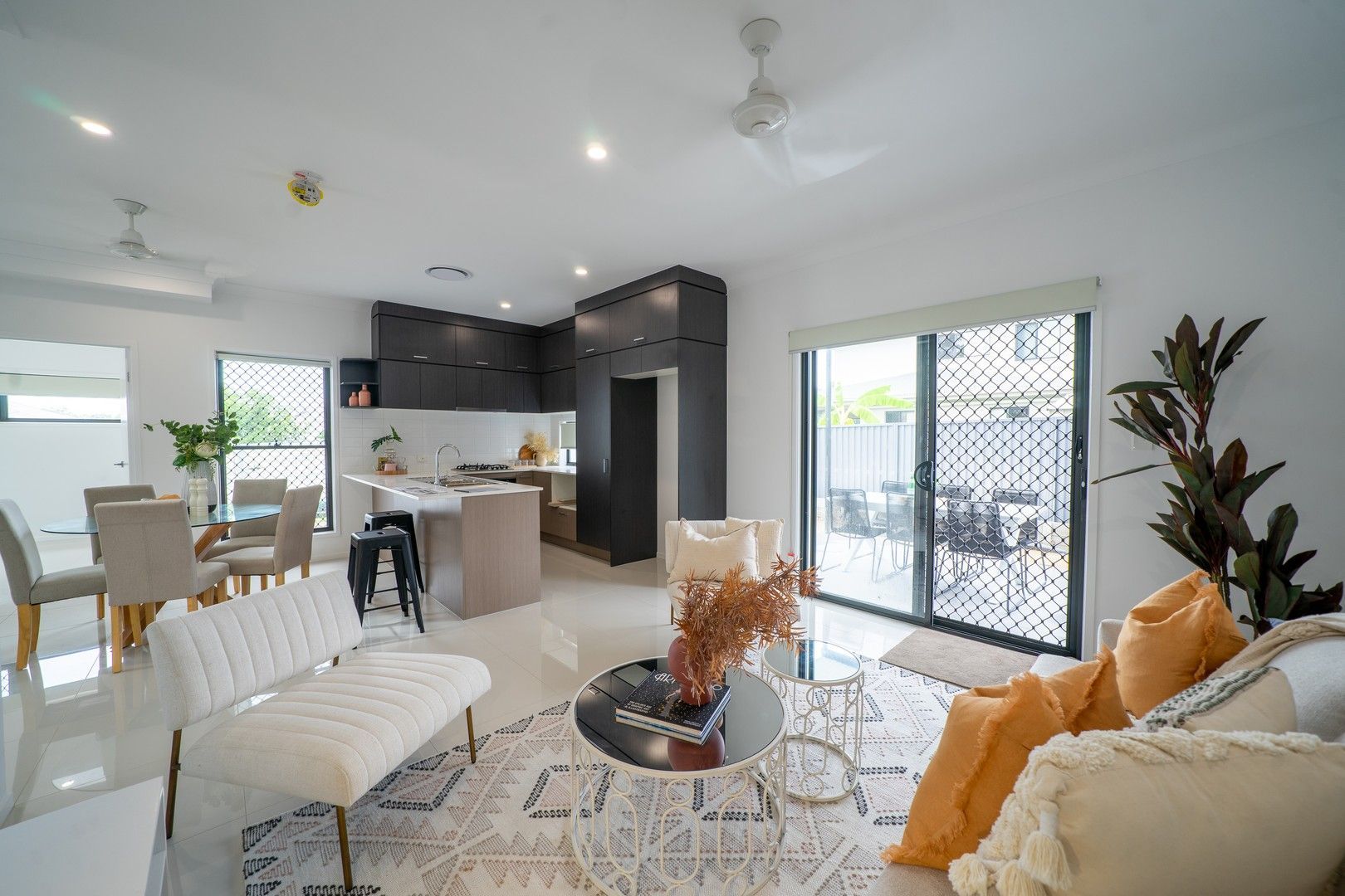 20/12 Luther James Close, Doolandella, QLD 4077