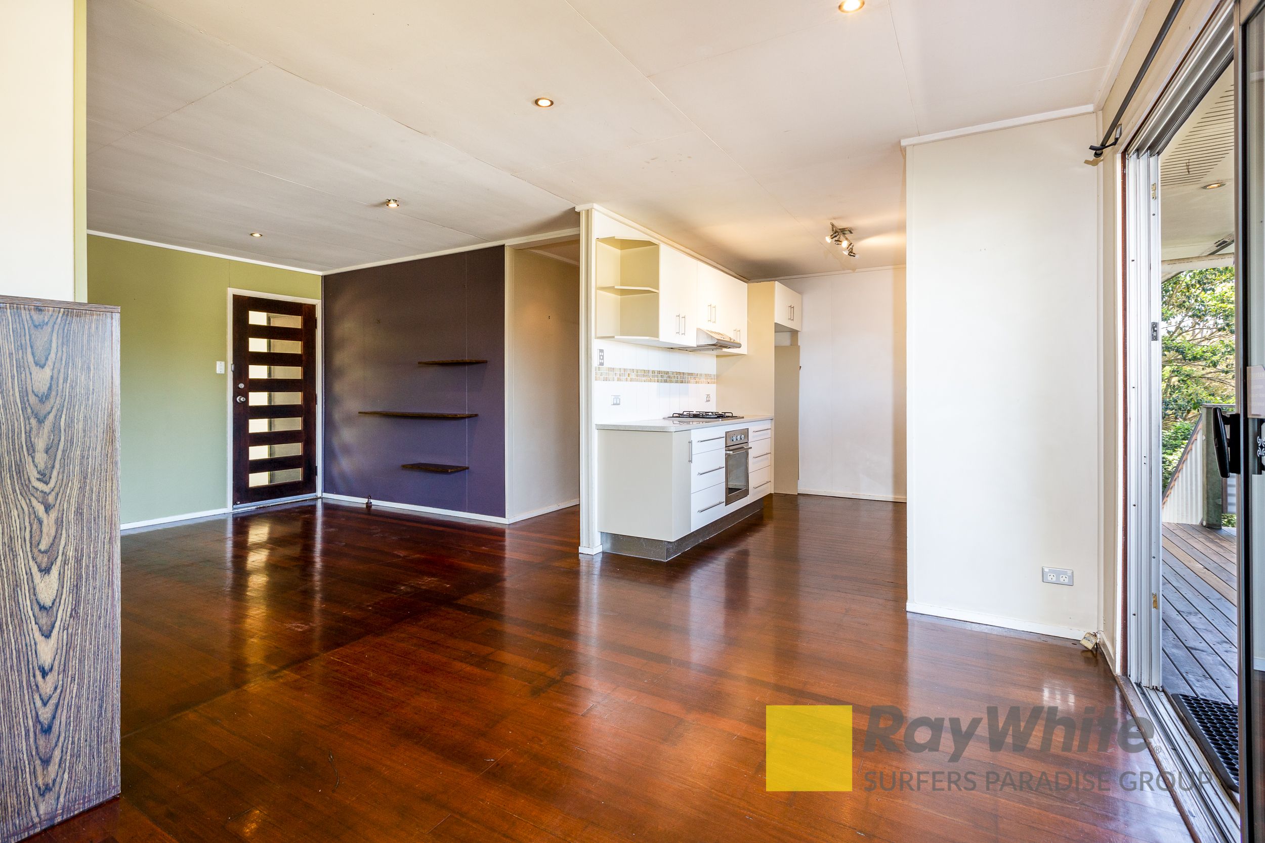 70 Woomera Crescent, Southport, QLD 4215