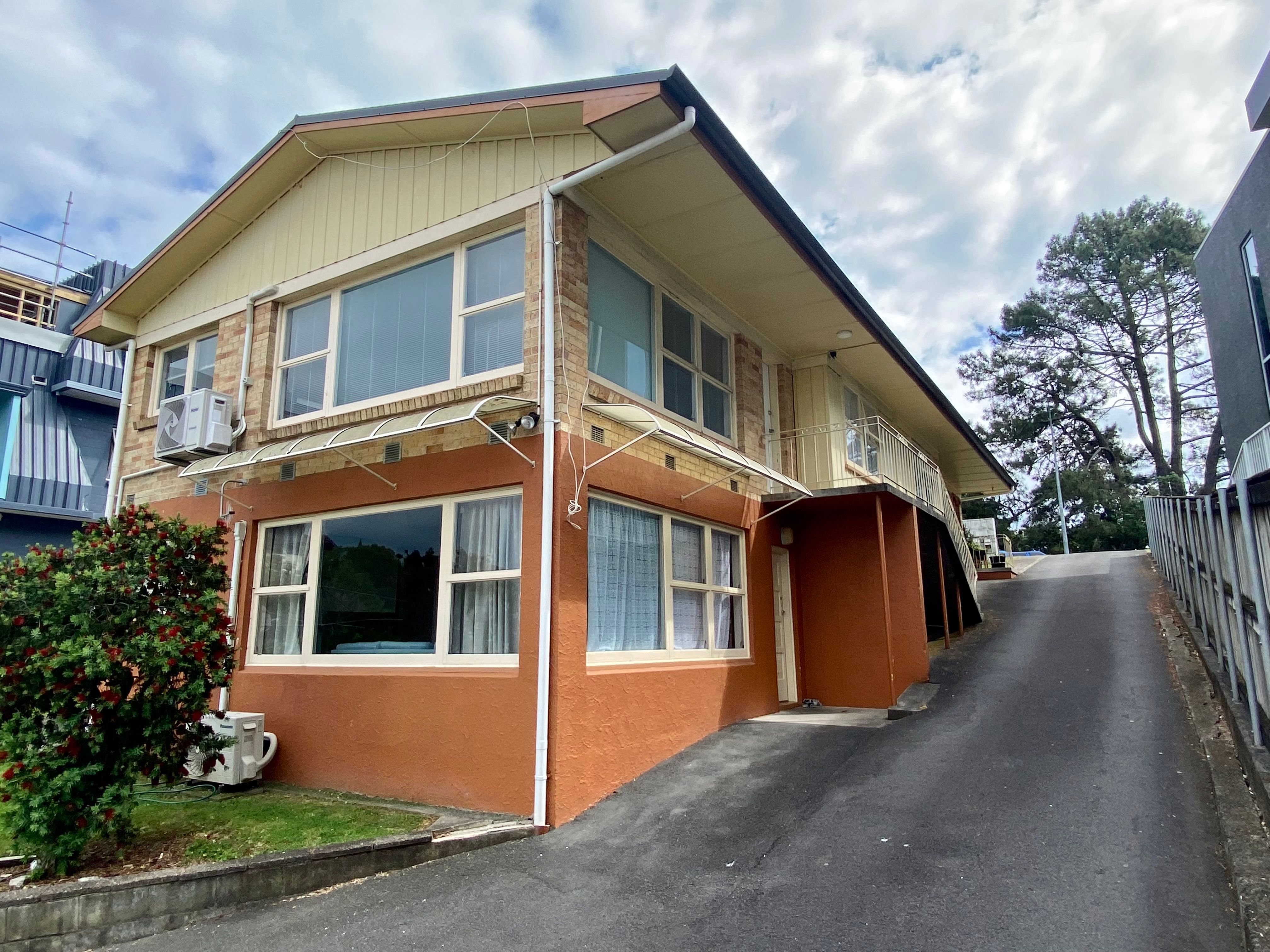 2/1 Ruakiwi Road, Hamilton, Hamilton City