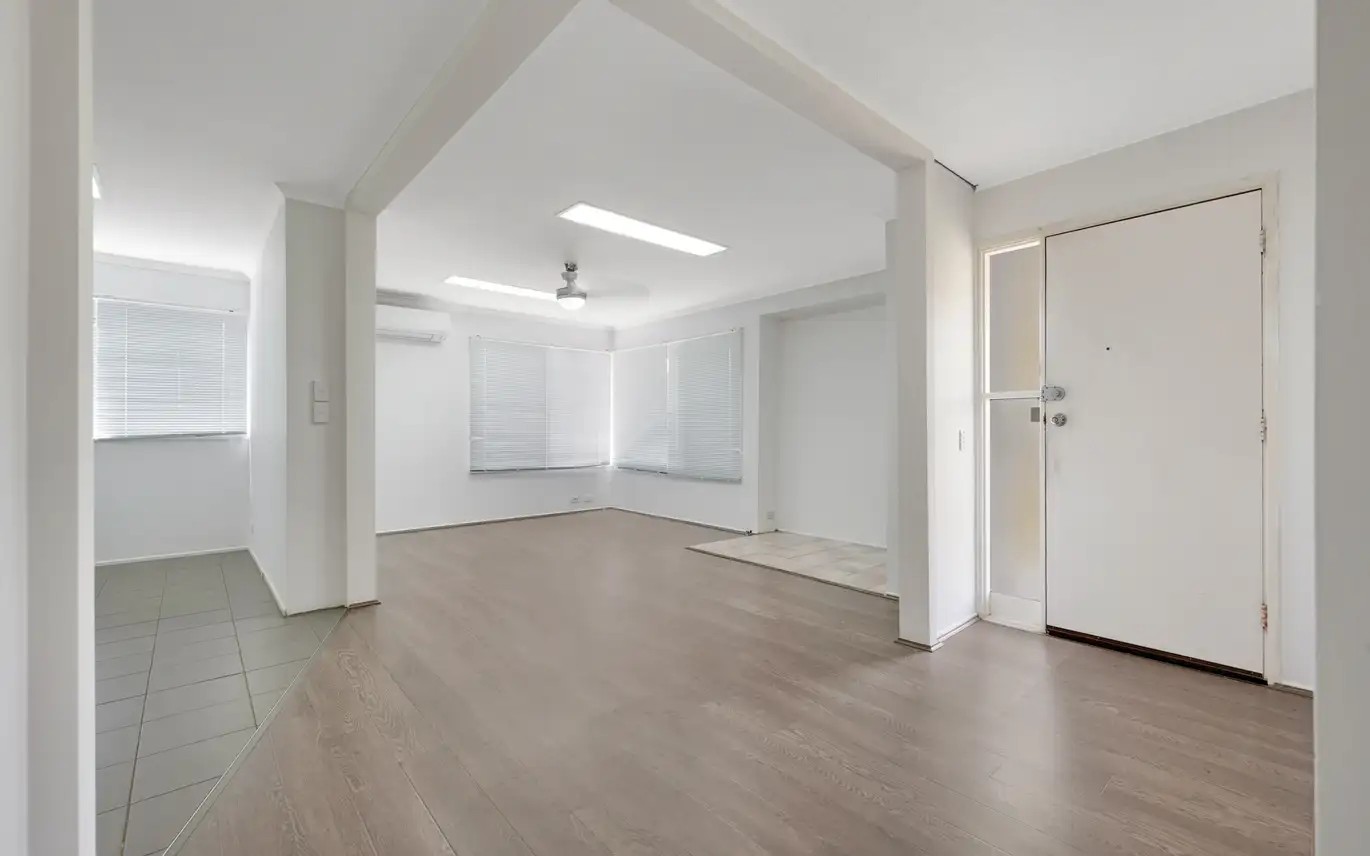 11 Poplar Crescent, Bradbury, NSW 2560