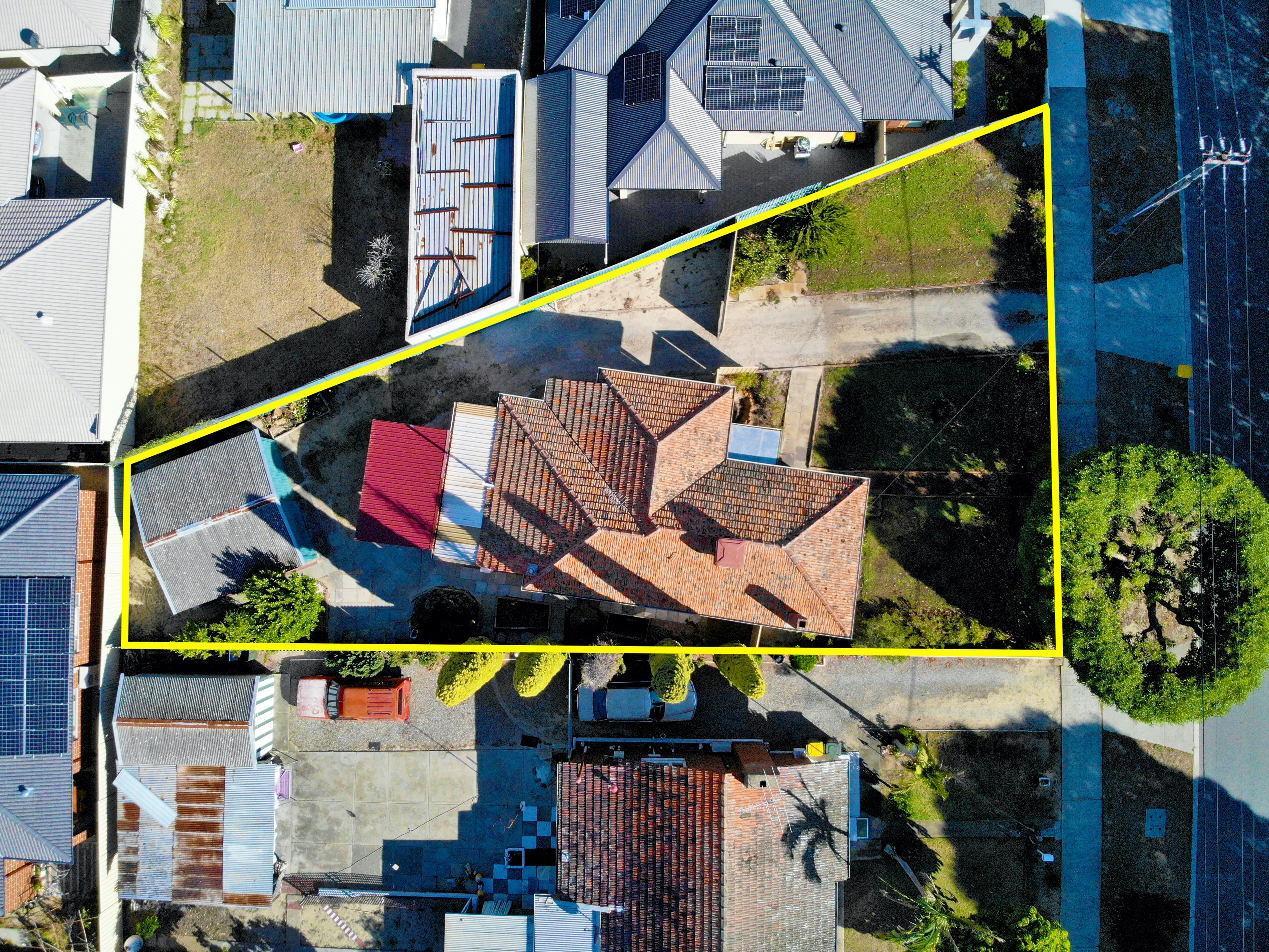 36 Cross Street, Queens Park WA 6107