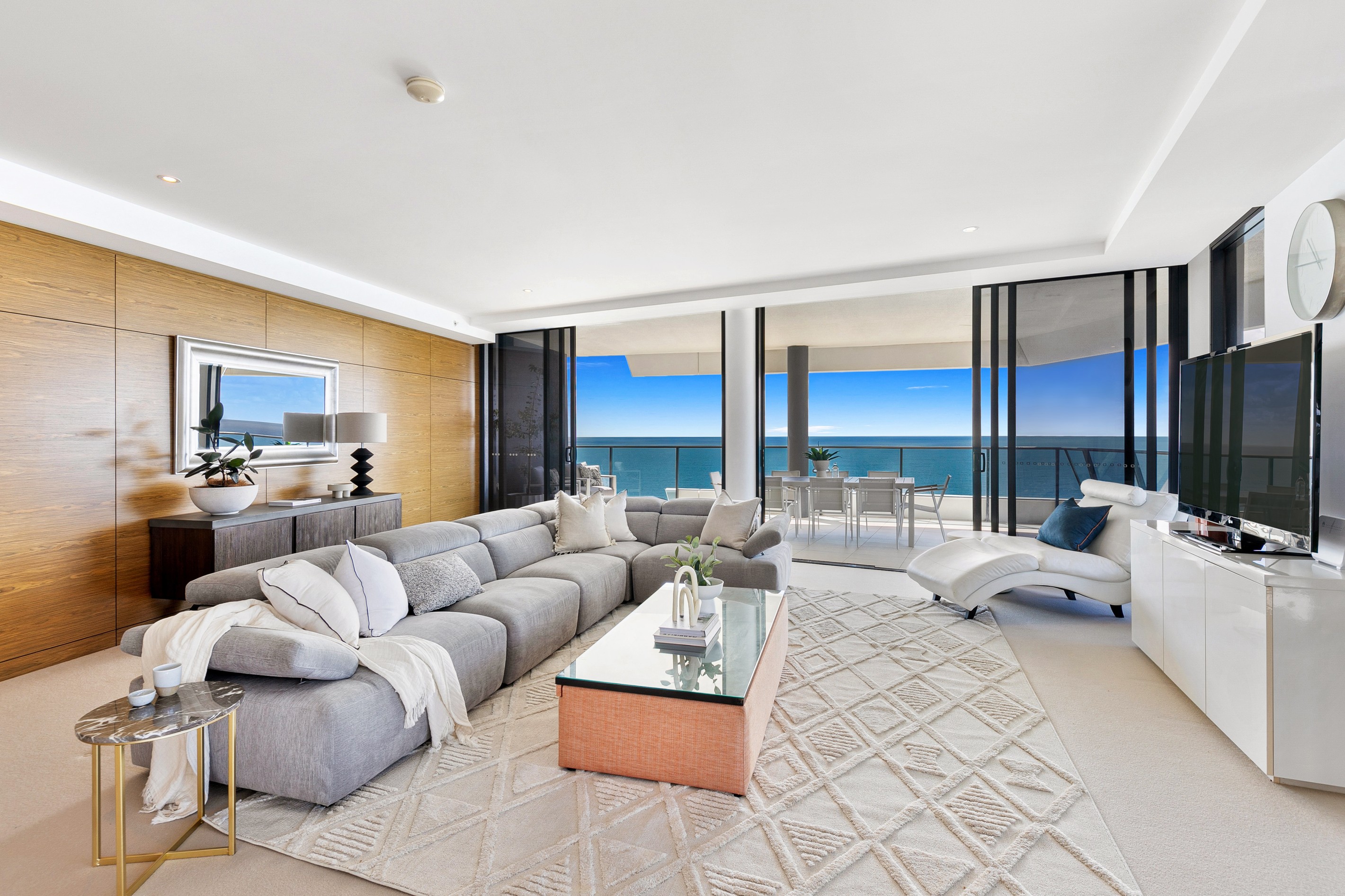 4403/1 Oracle Boulevard, Broadbeach, QLD 4218