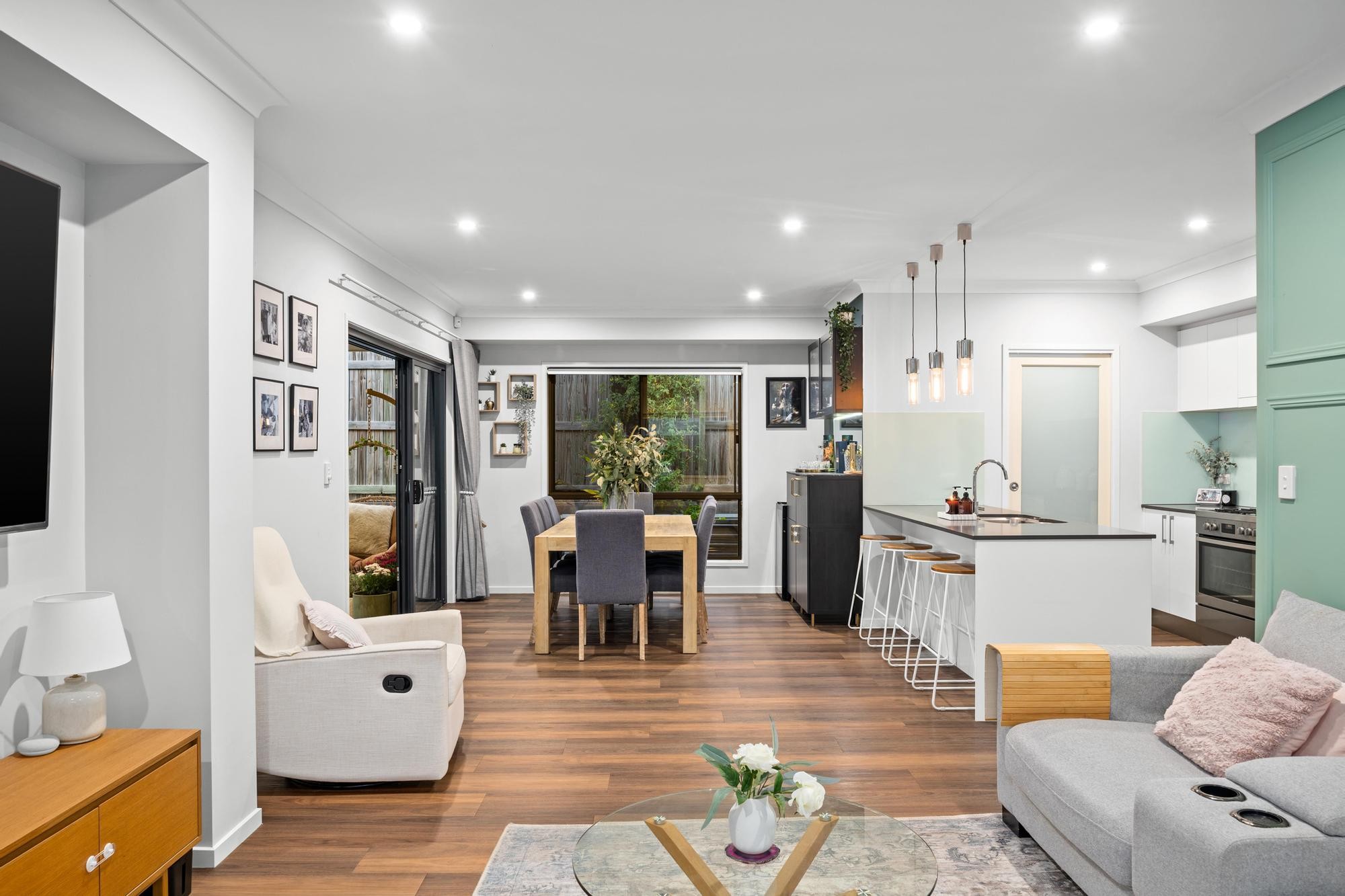 10 Minerva Street, South Ripley, QLD 4306