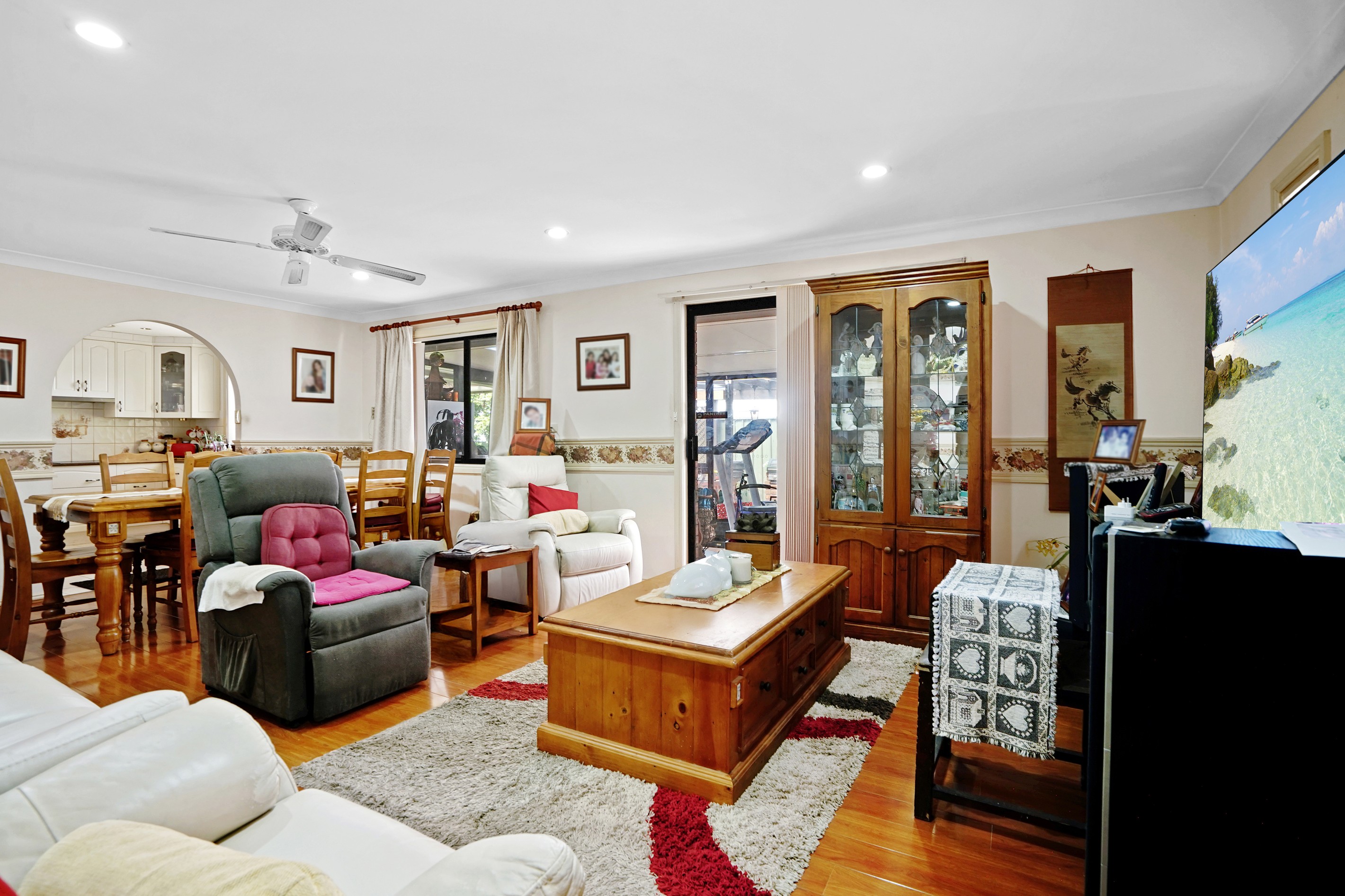 47 Coonawarra Drive, St Clair, NSW 2759