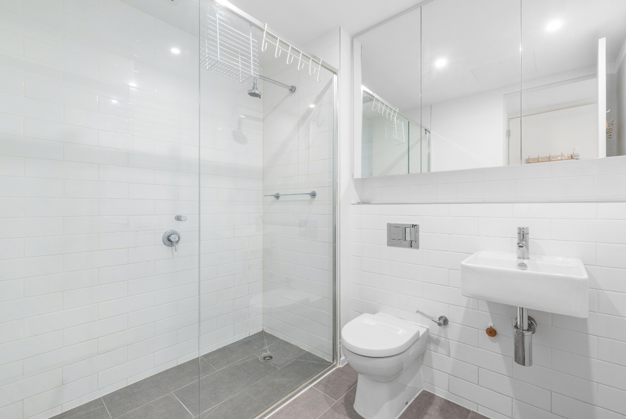 110/83 Tram Road — photo 6 of 12