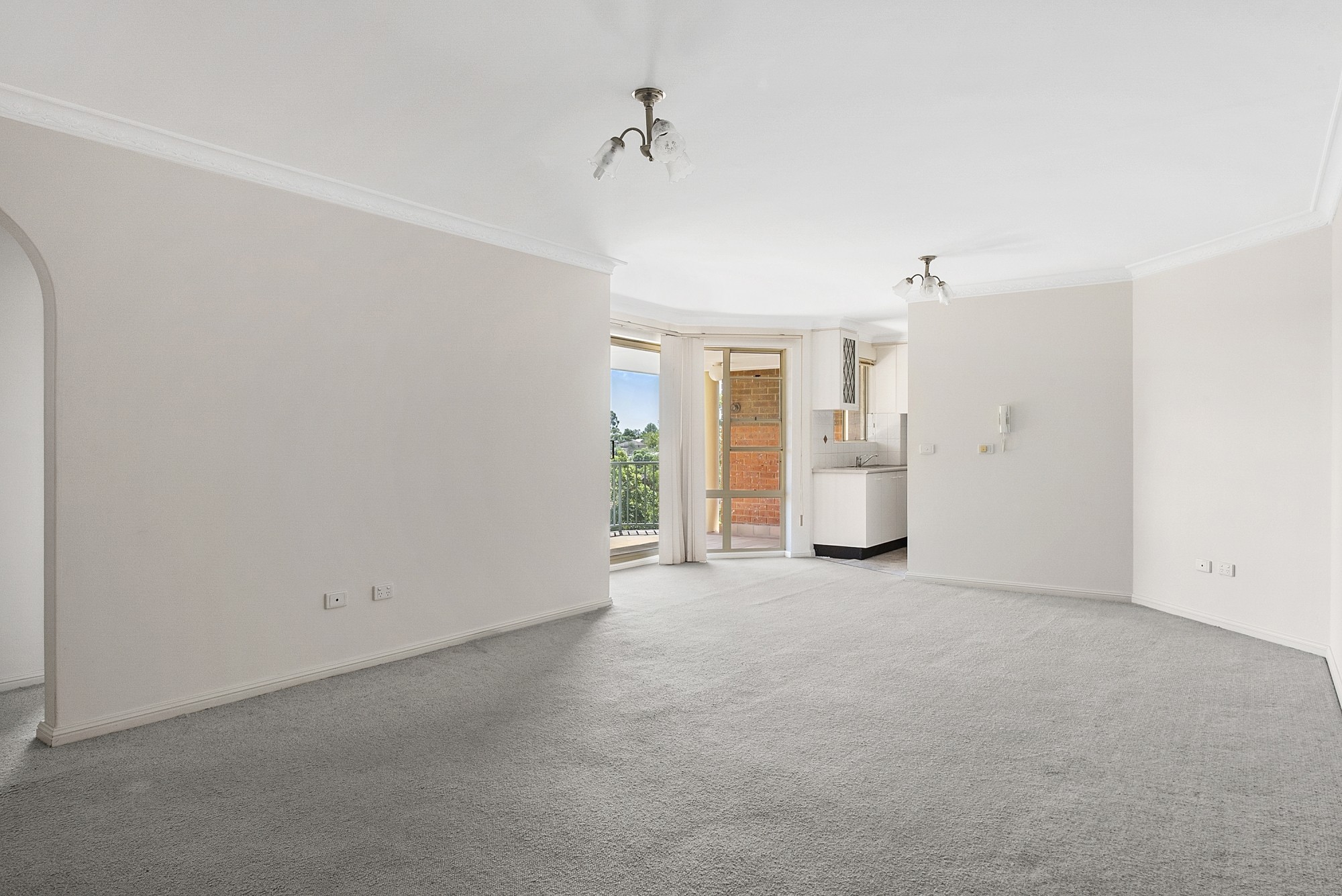 13/6-10 May Street, Hornsby, NSW 2077