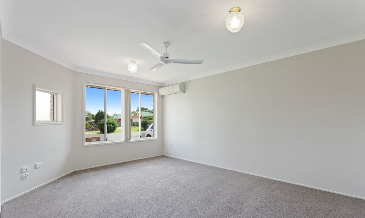 19 Poppy Court, Middle Ridge, QLD 4350