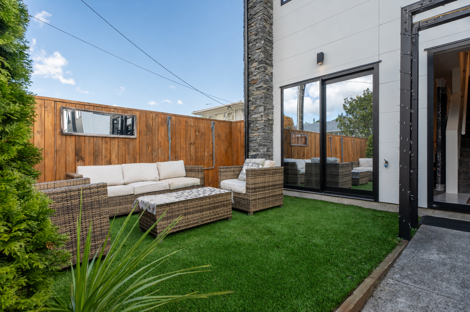 2/83 Vodanovich Road, Te Atatu South, Waitakere City