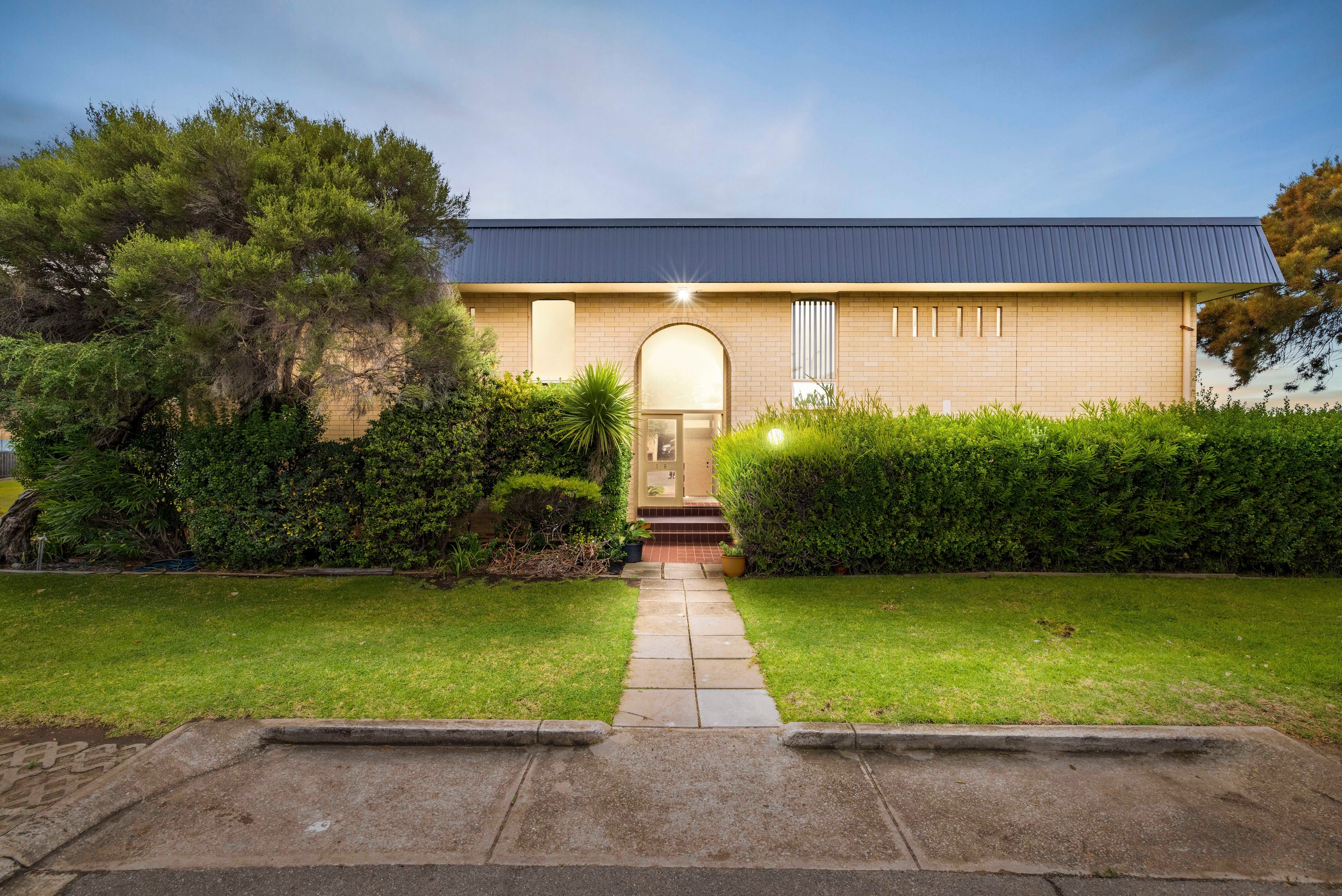 5/72 Military Road, Tennyson, SA 5022