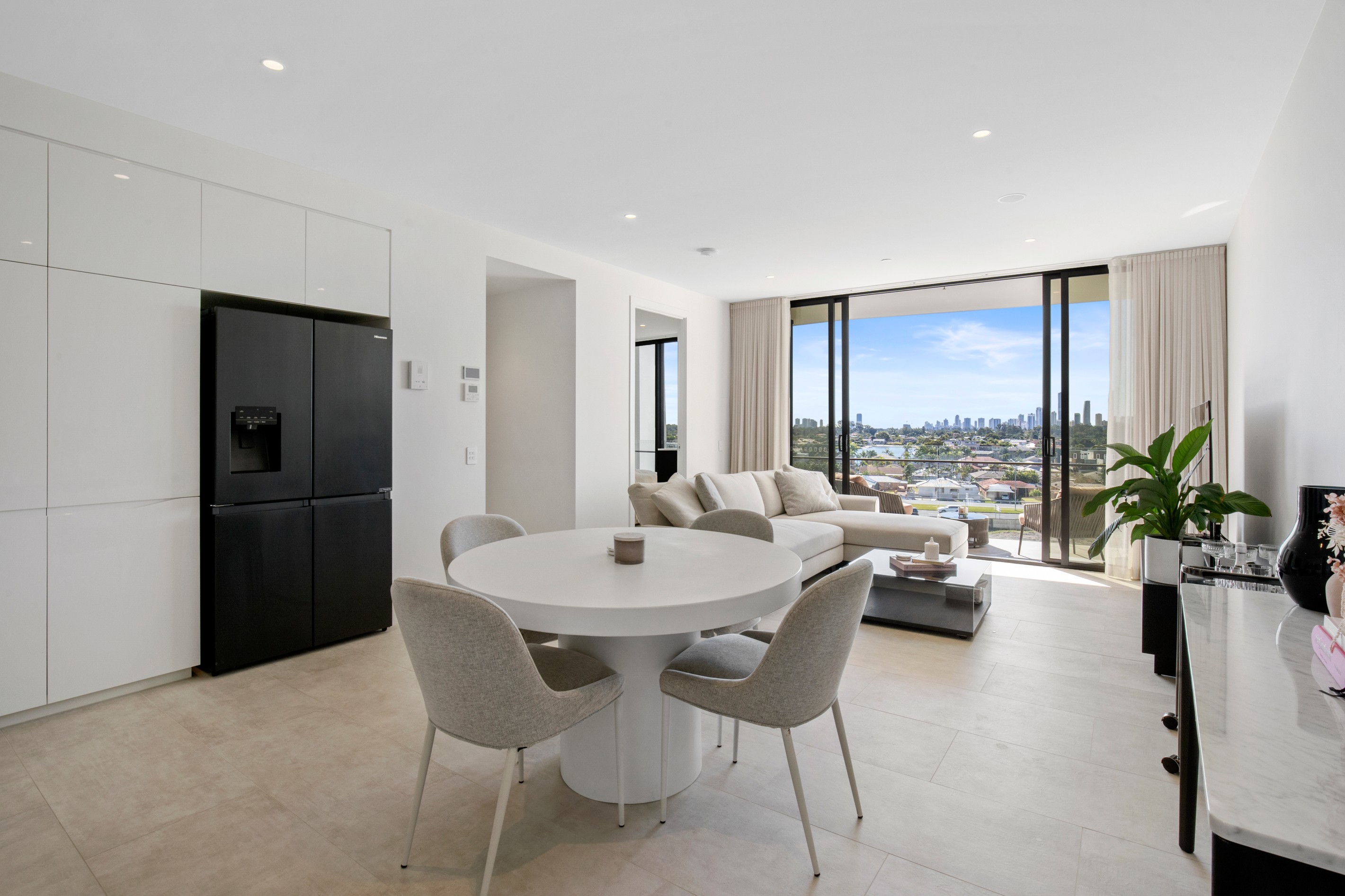 1604/2 The Lanes Boulevard, Mermaid Waters, QLD 4218