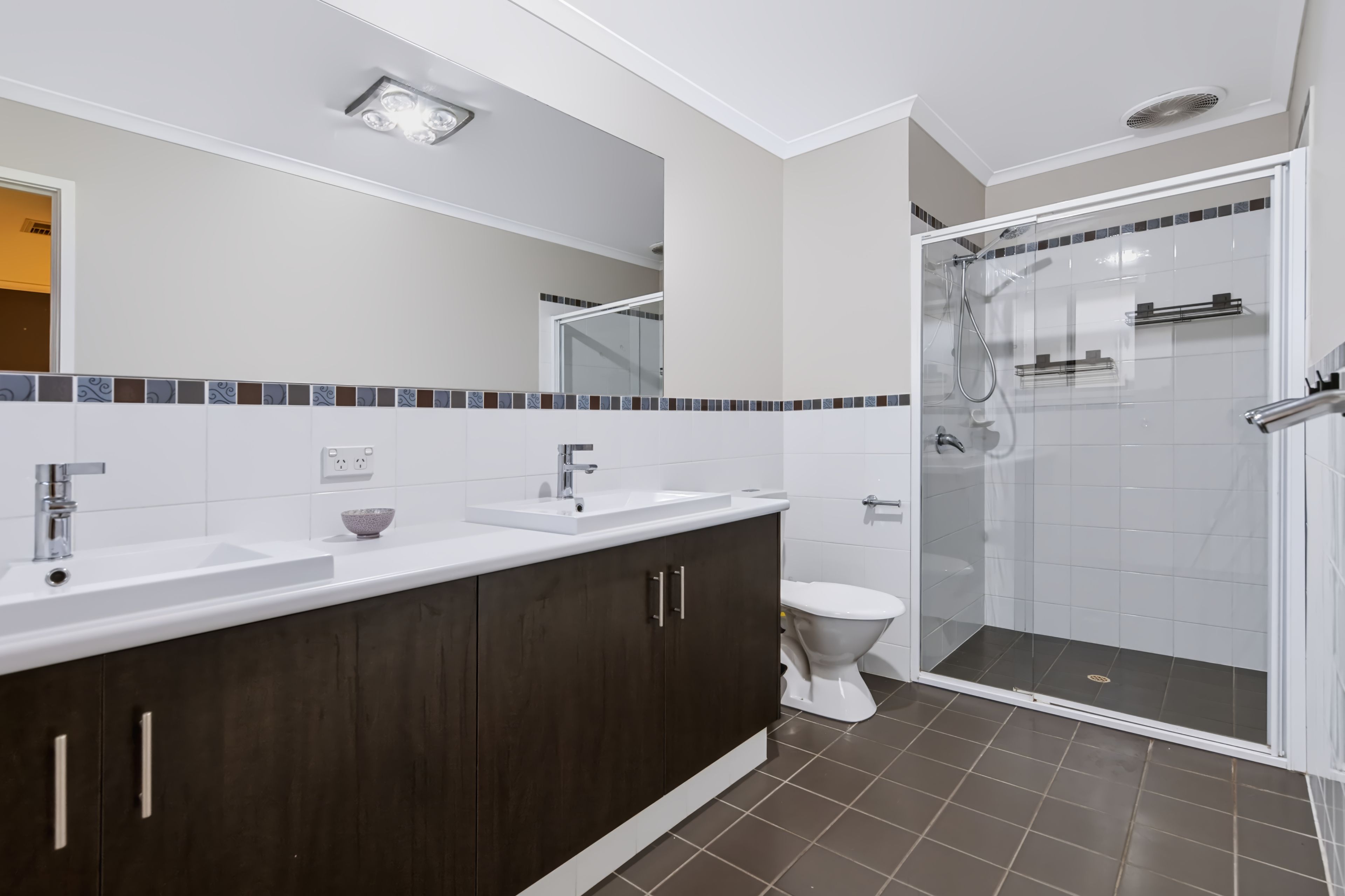 16 Palamountain Drive — photo 4 of 25