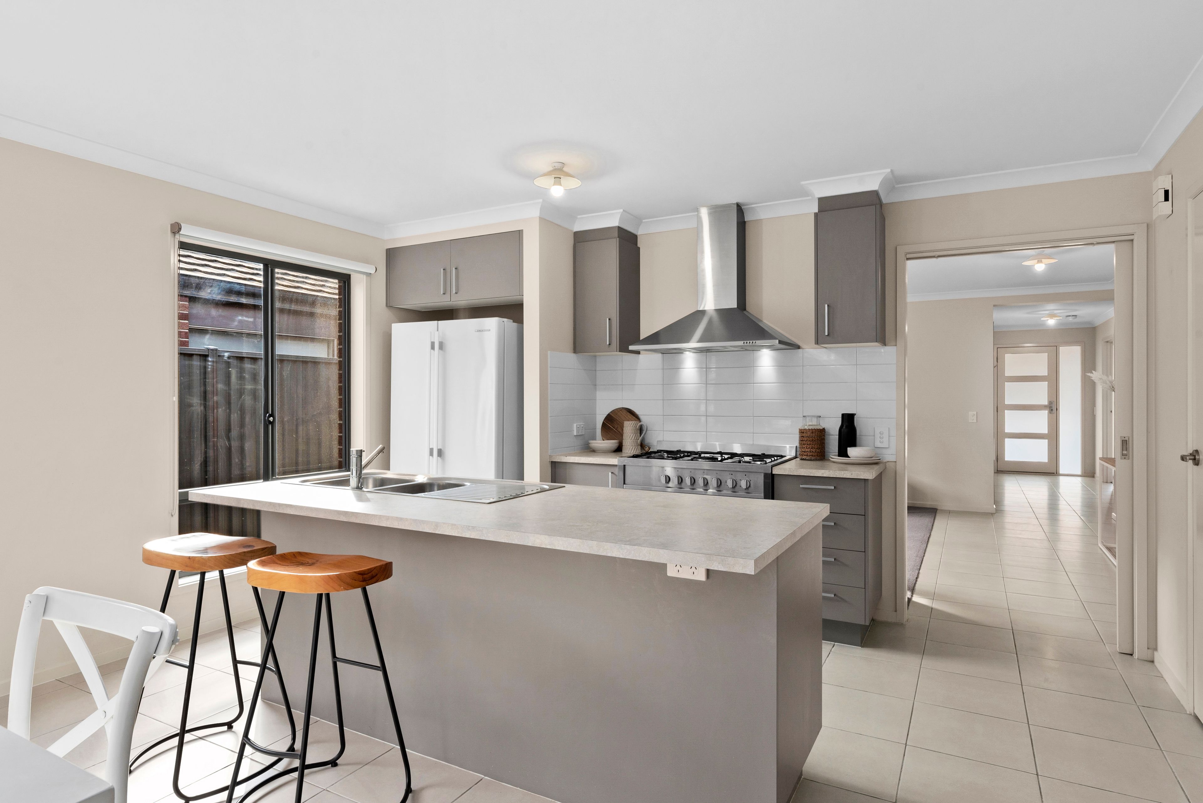 36-38 Lapwing Drive — photo 4 of 20