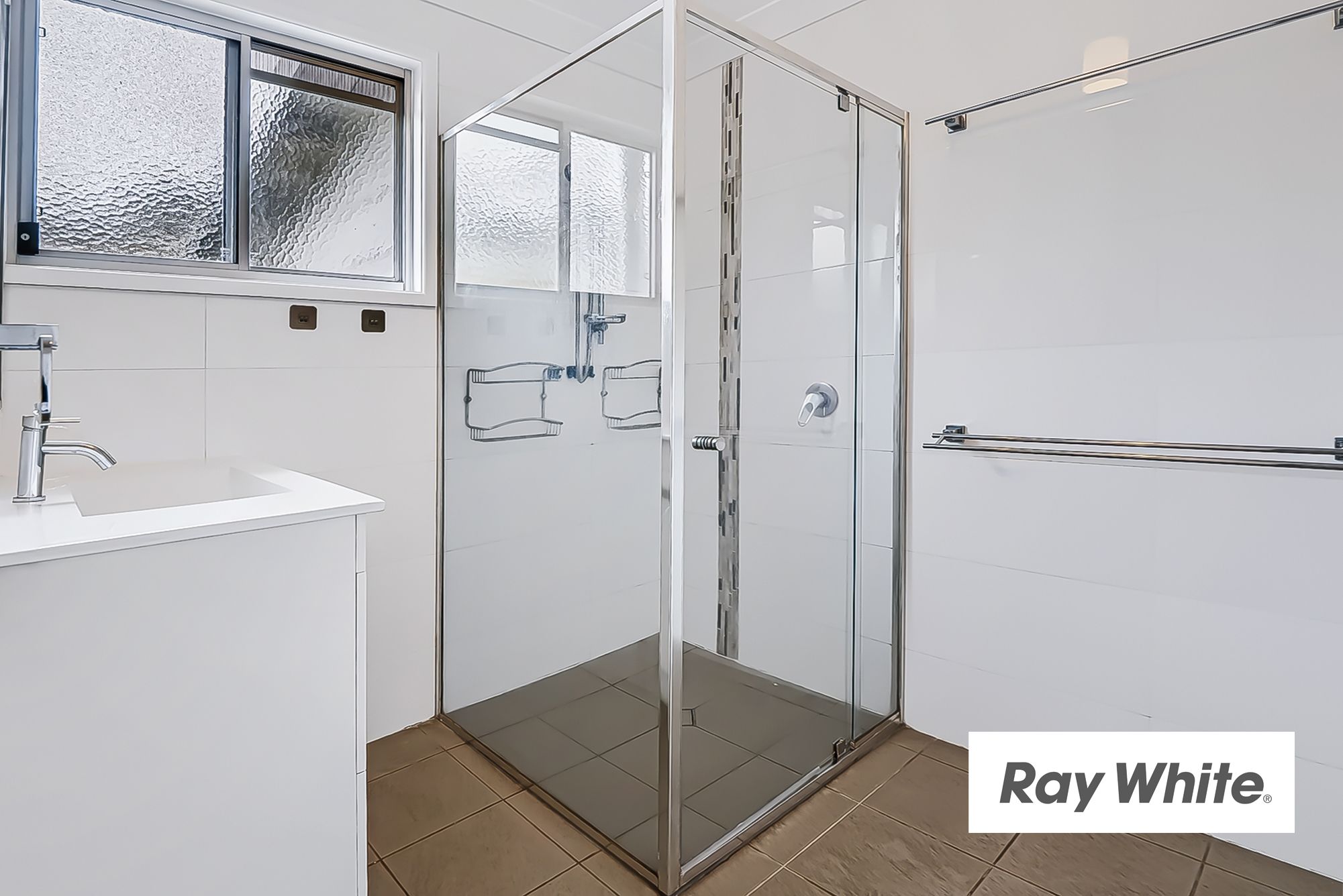 29 Reign Street — photo 5 of 16