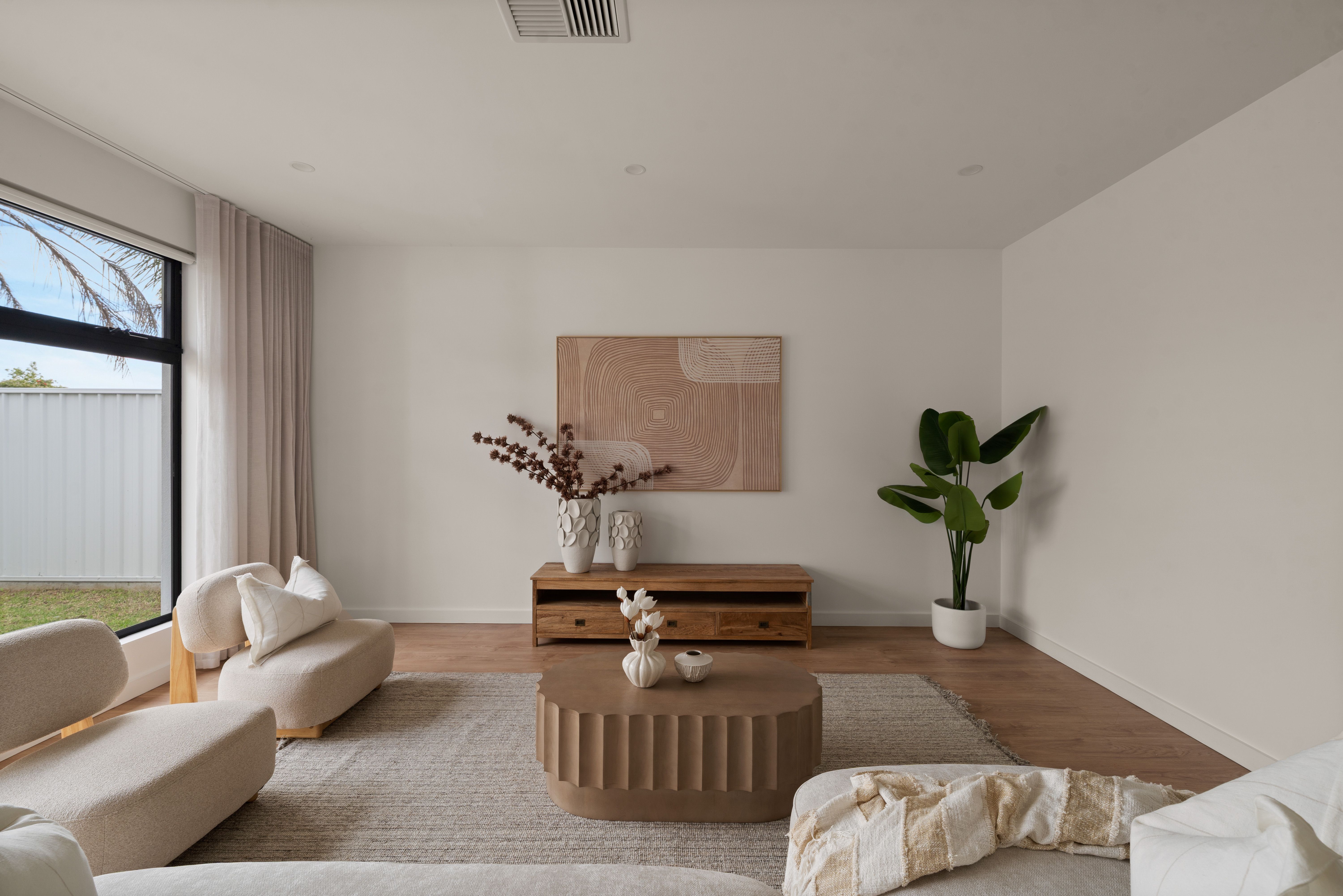9 Newton Street — photo 4 of 25