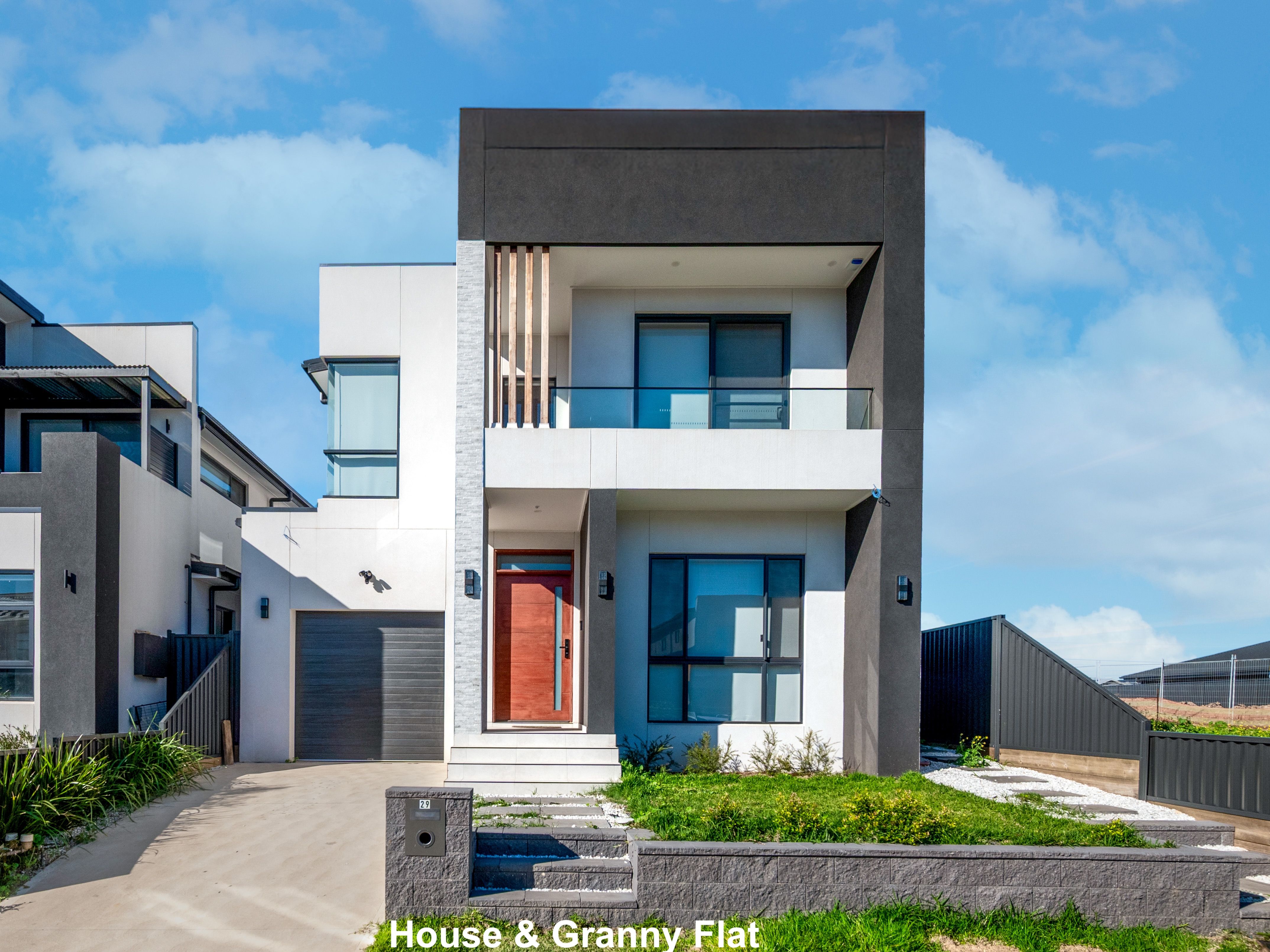 29 & 29a Parhelion Street, Austral, NSW 2179