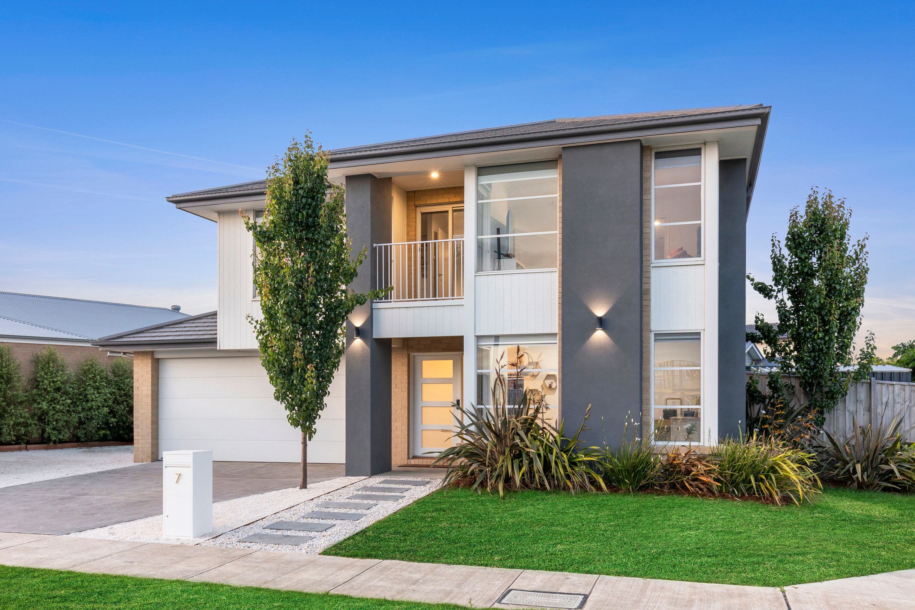 7 Botany Circuit, MOUNT DUNEED VIC 3217