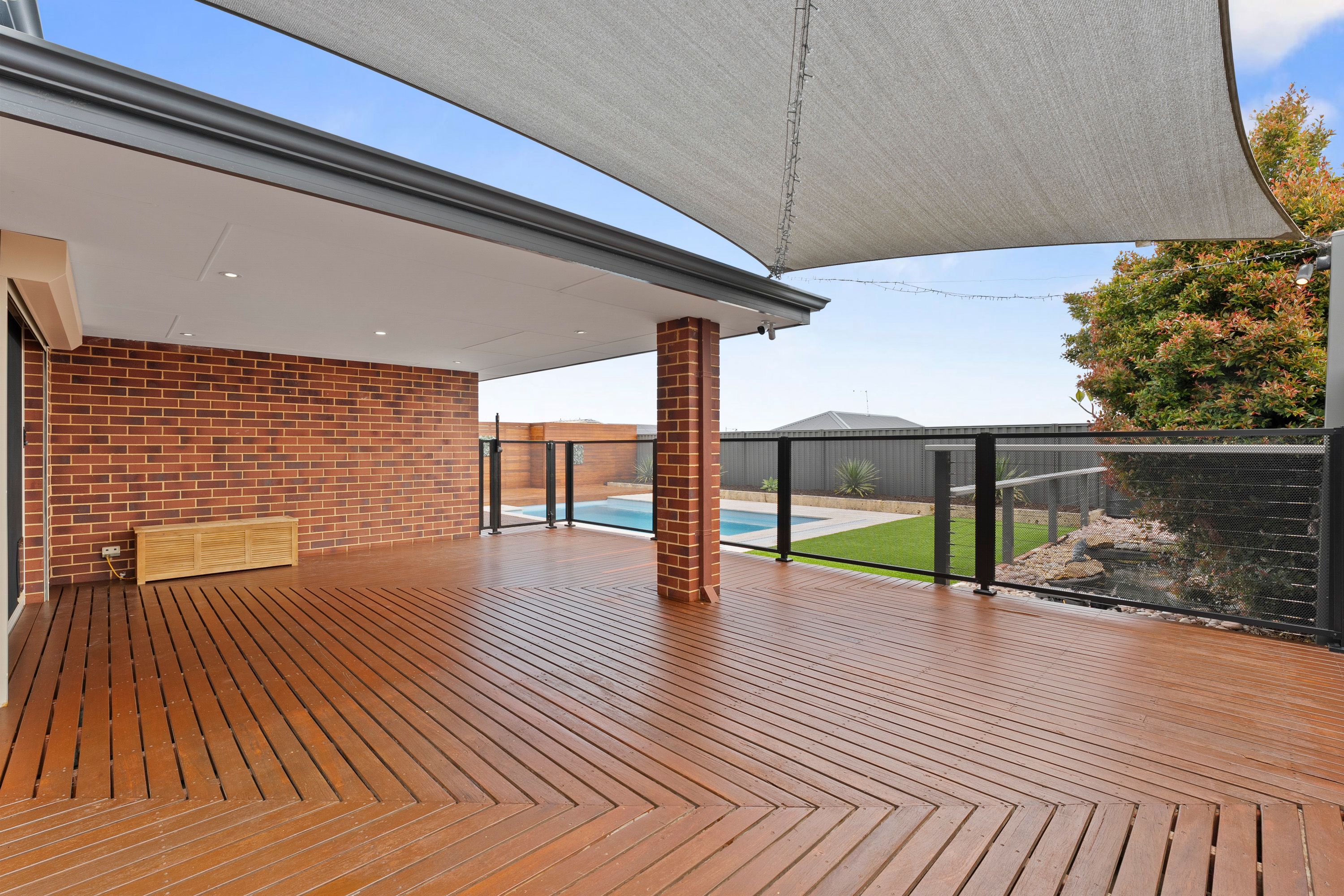 50 Camelot Street — photo 26 of 30