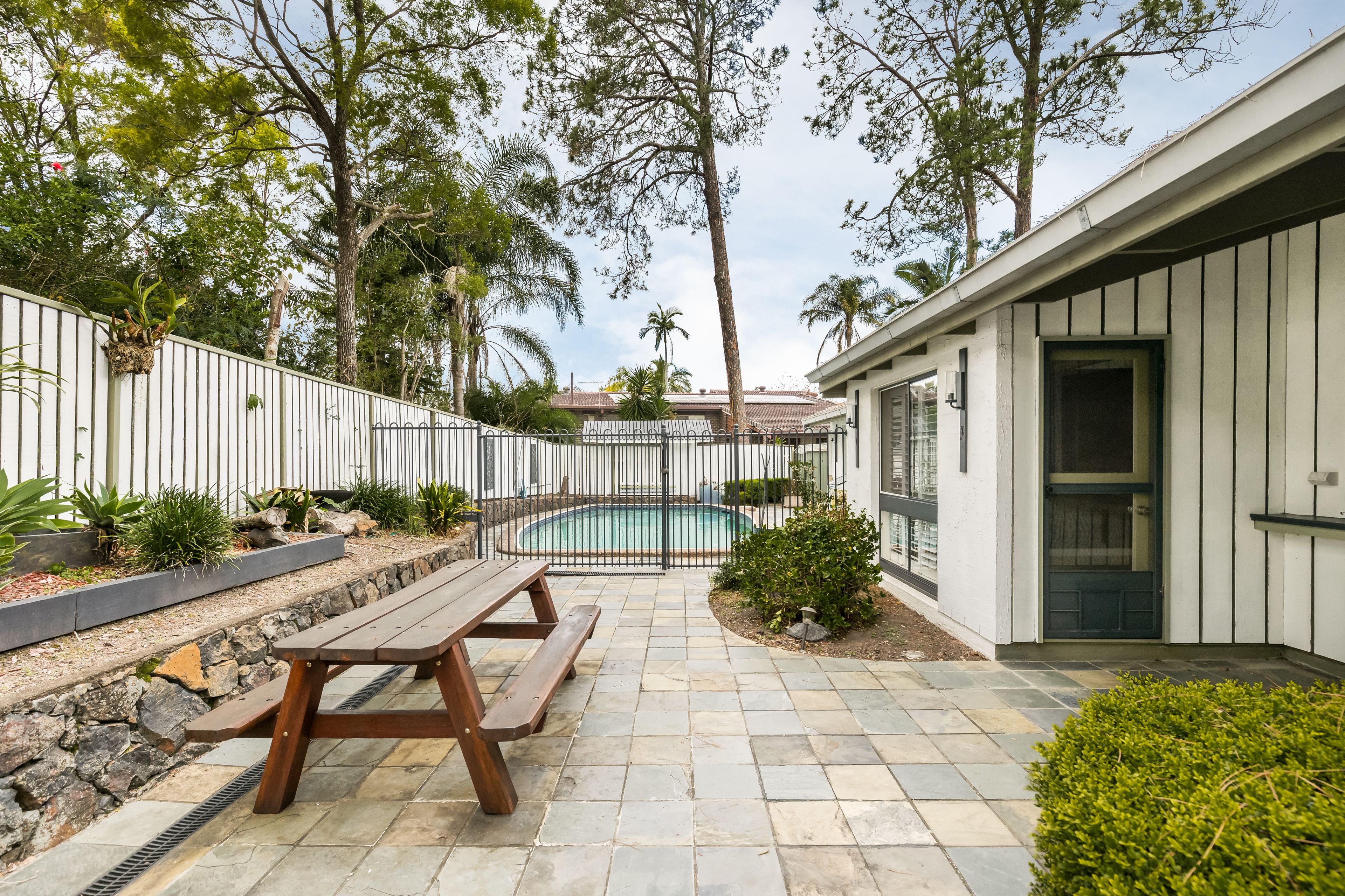 7 Edale Street, Kenmore, QLD 4069