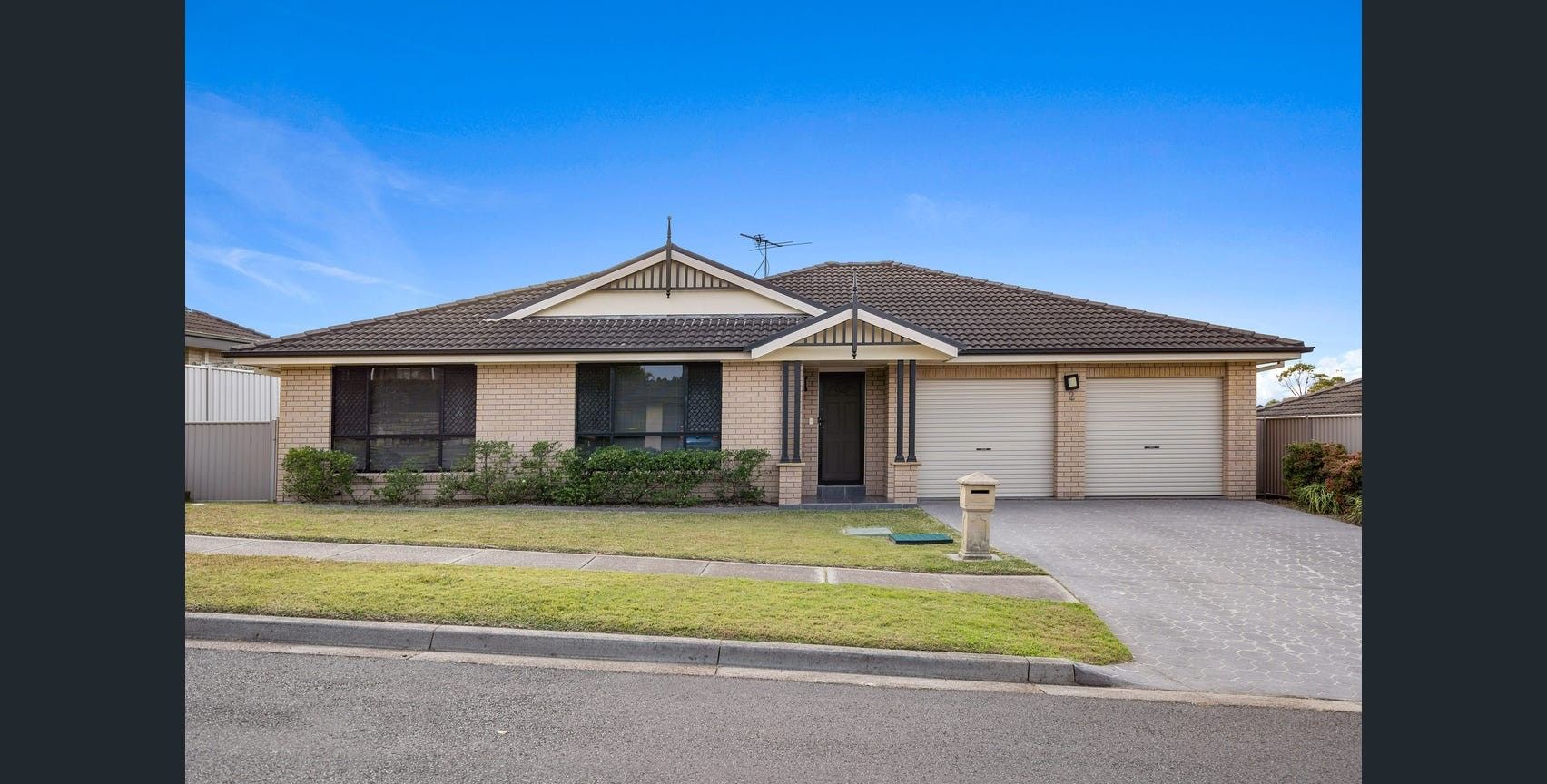 2 St Andrews Way — photo from Ray White Newcastle Lake Macquarie
