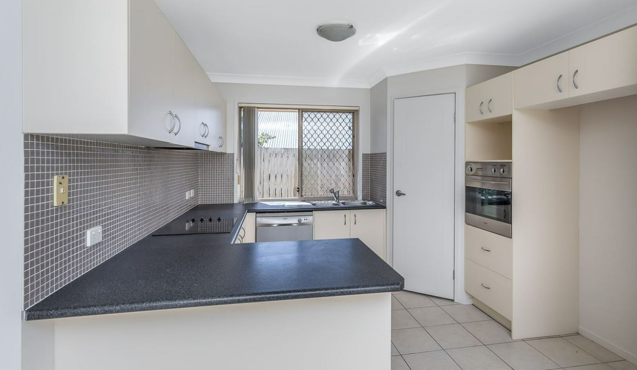 15 Brookfield Street, North Lakes, QLD 4509