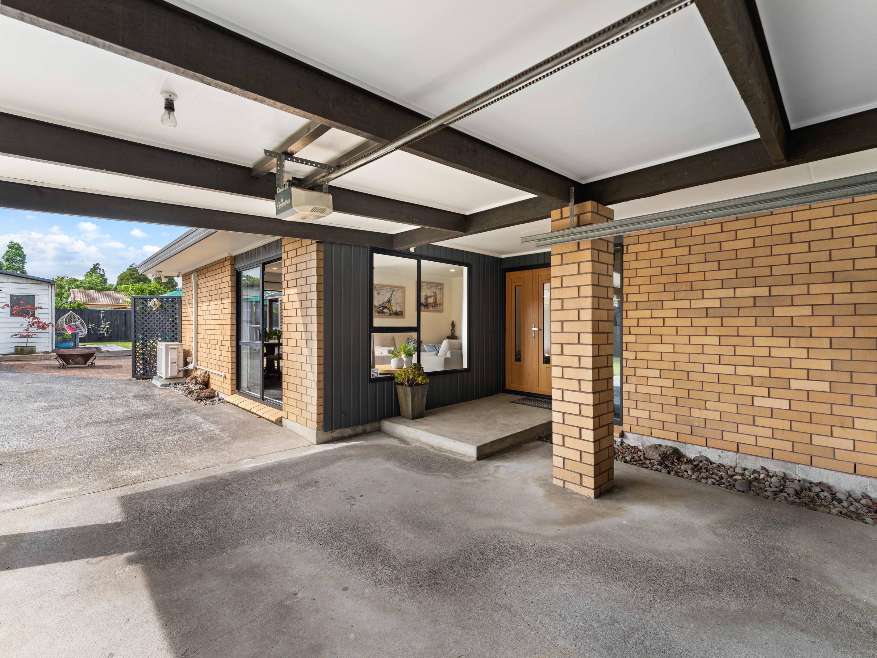 26 Beaumaris Way, Conifer Grove, Manukau City