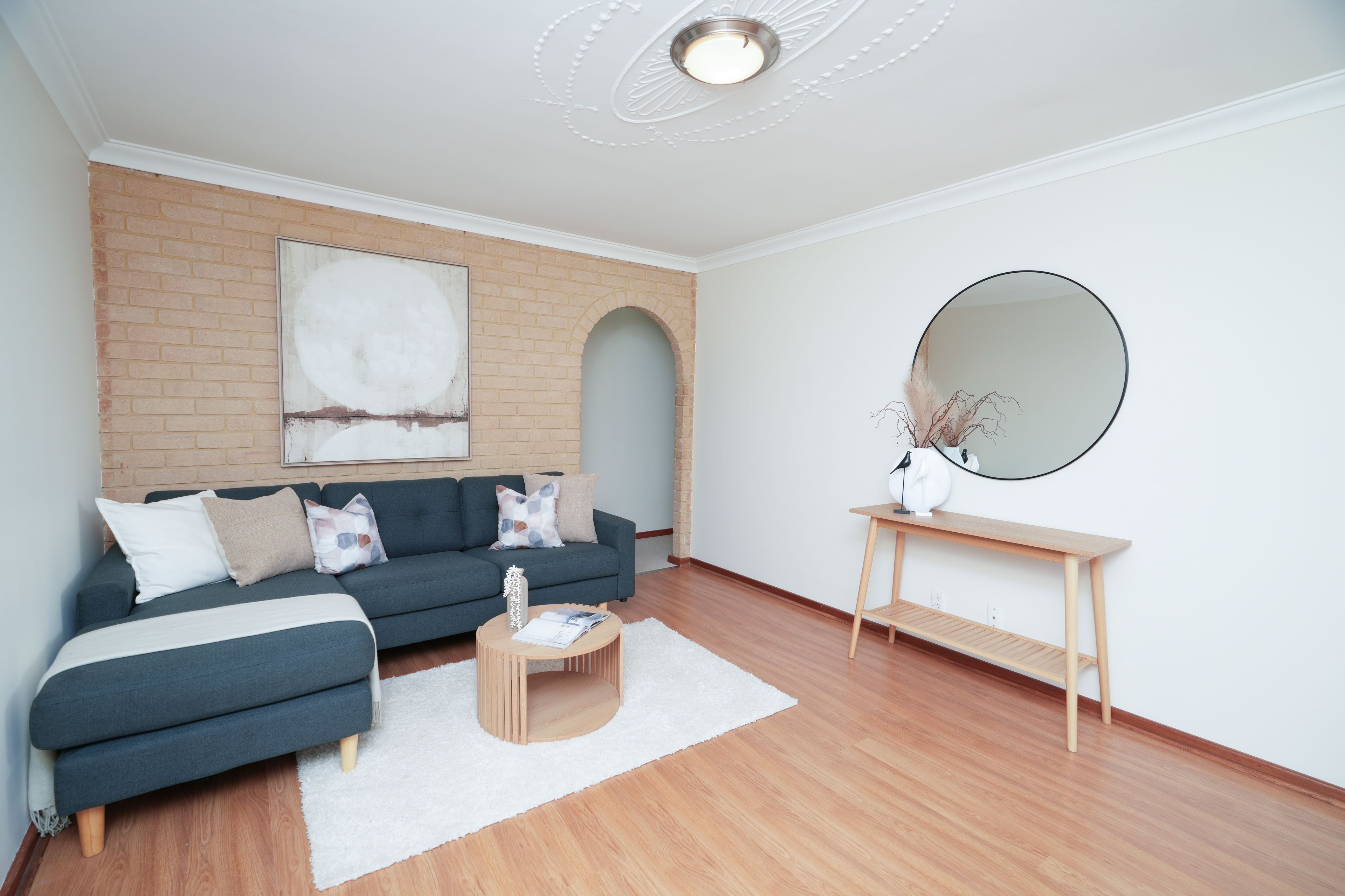 6/12 Brian Avenue — photo 4 of 30