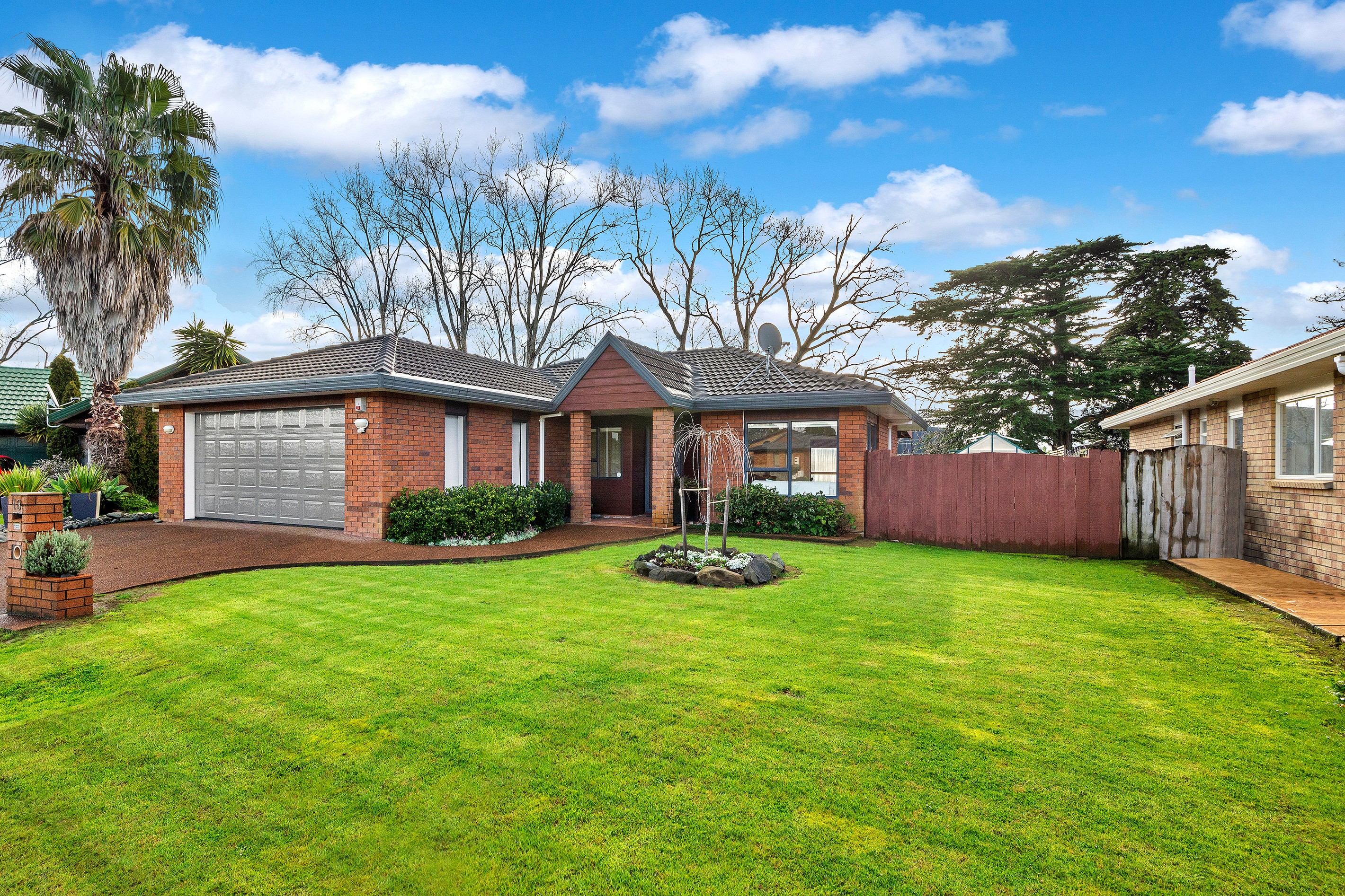 13 Quartley Place, Botany, Auckland