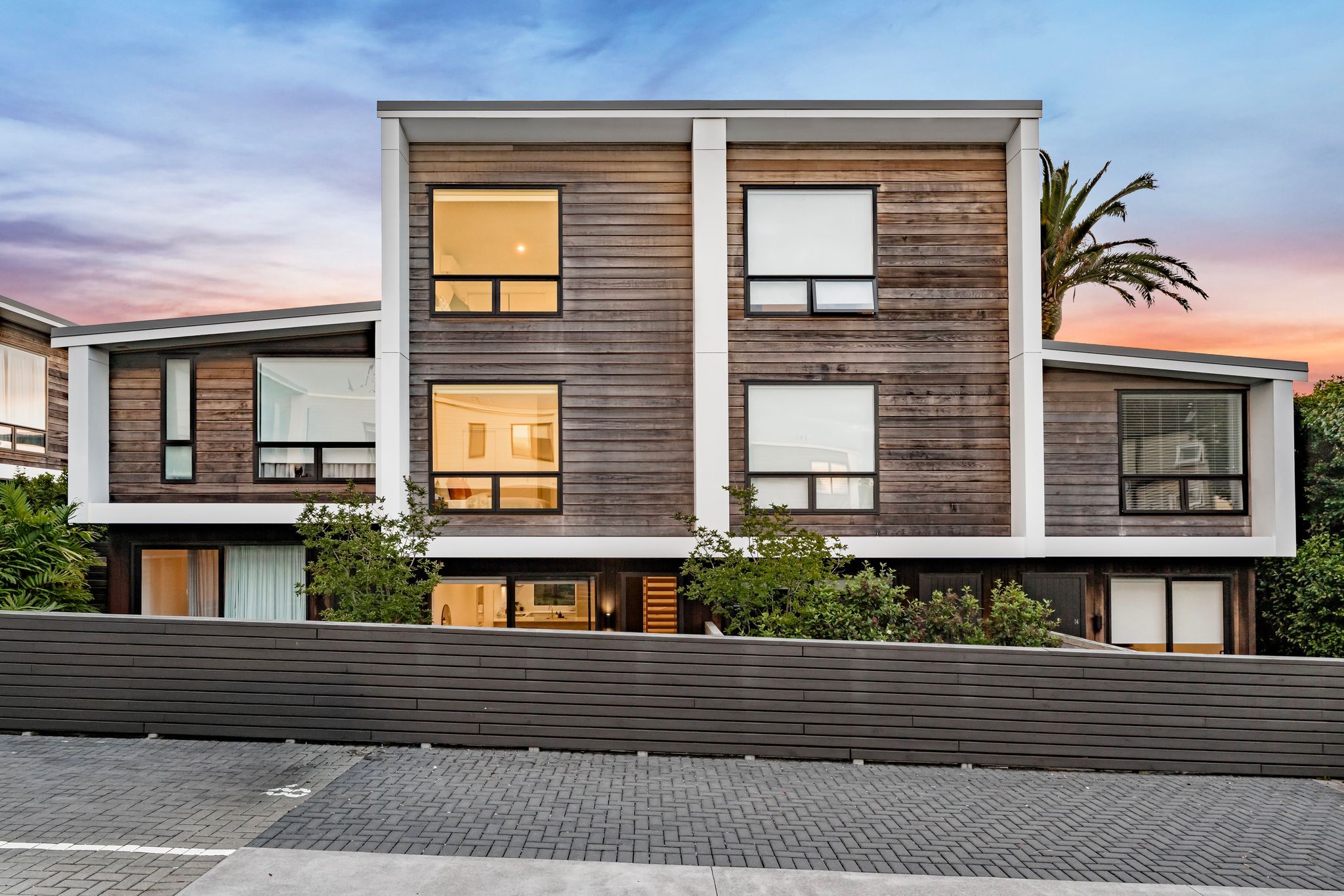 12/4 Glen Atkinson Street, St Heliers