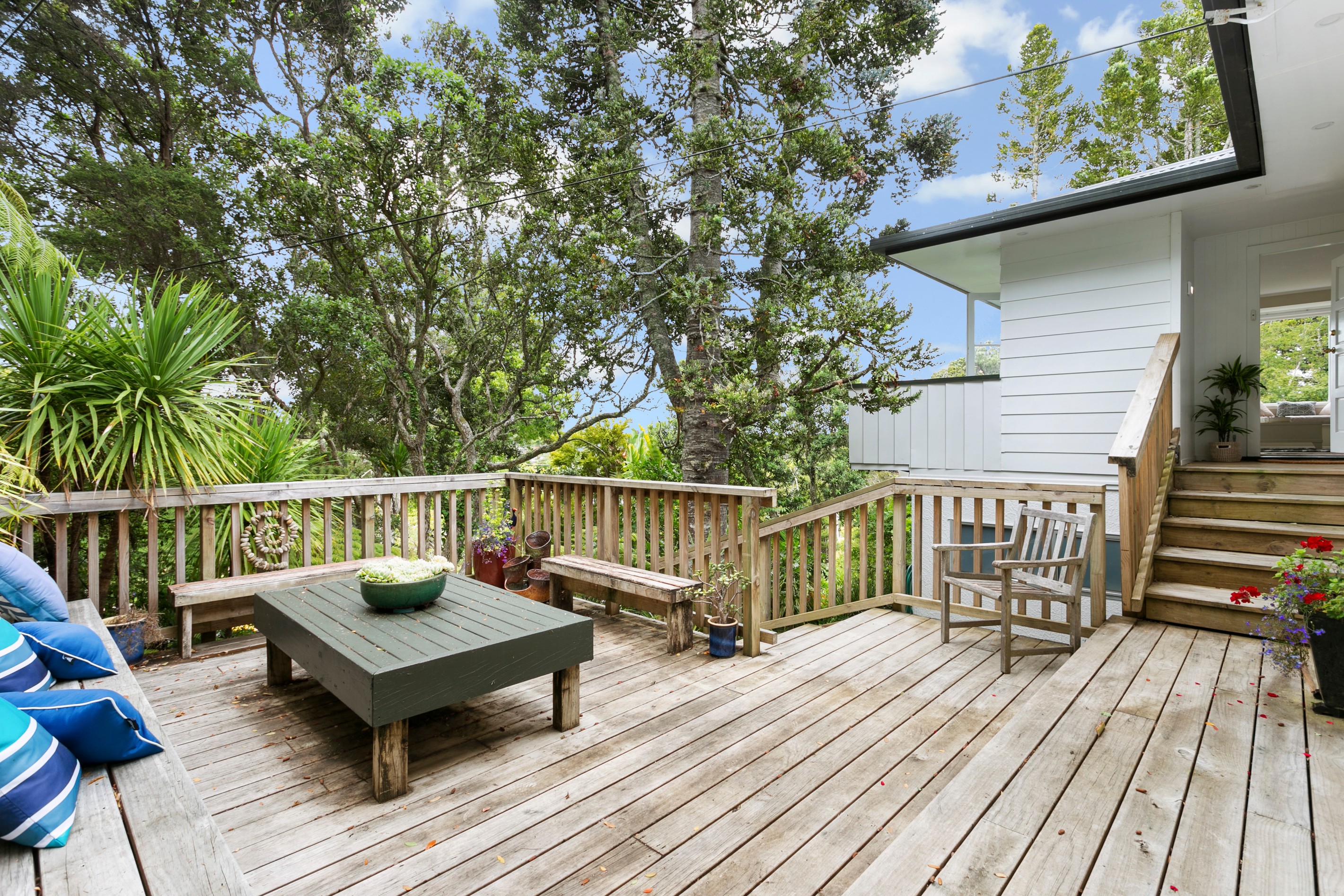 63 Woodfern Crescent, Titirangi, Waitakere City