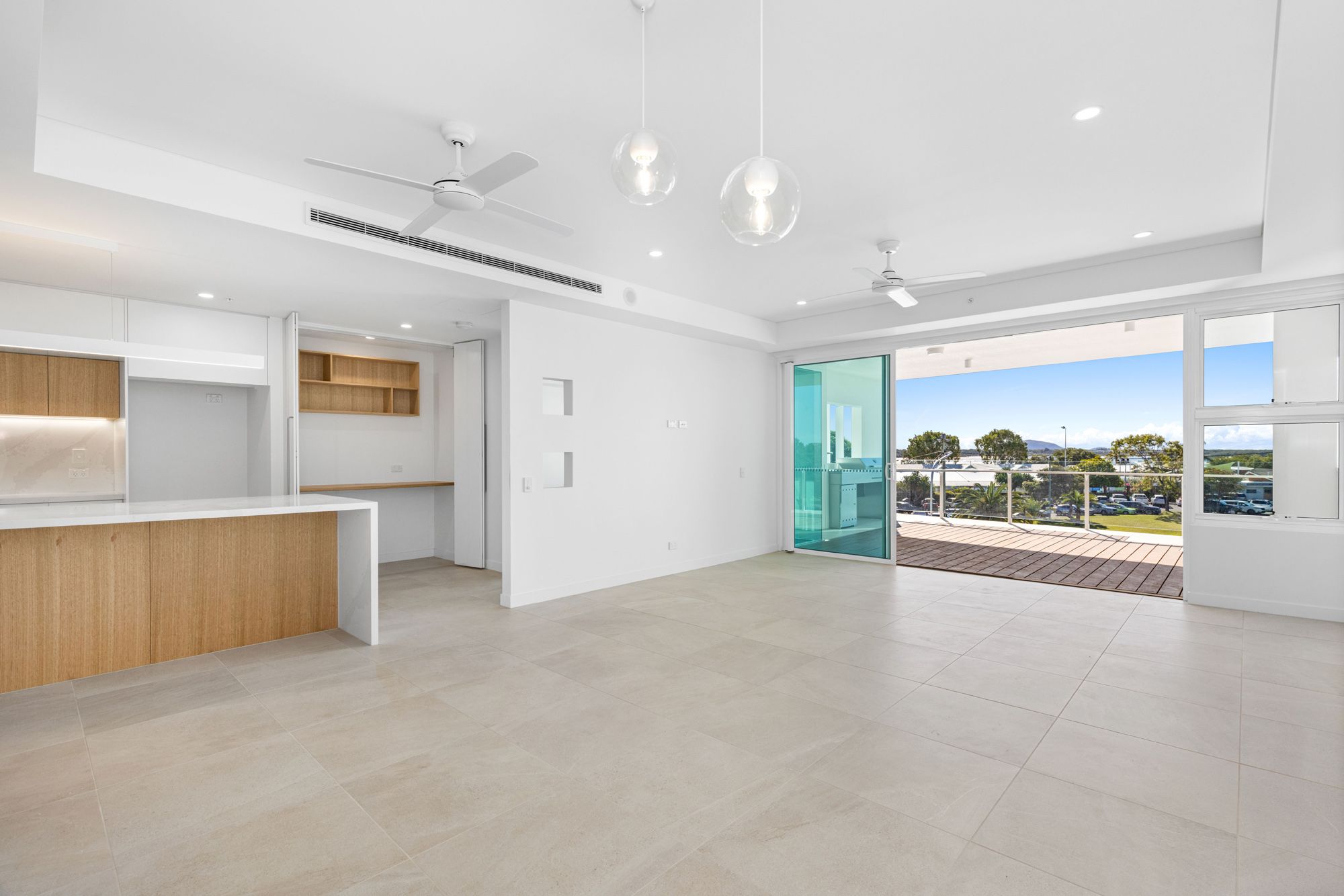 202/1-3 The Esplanade, Cotton Tree, QLD 4558