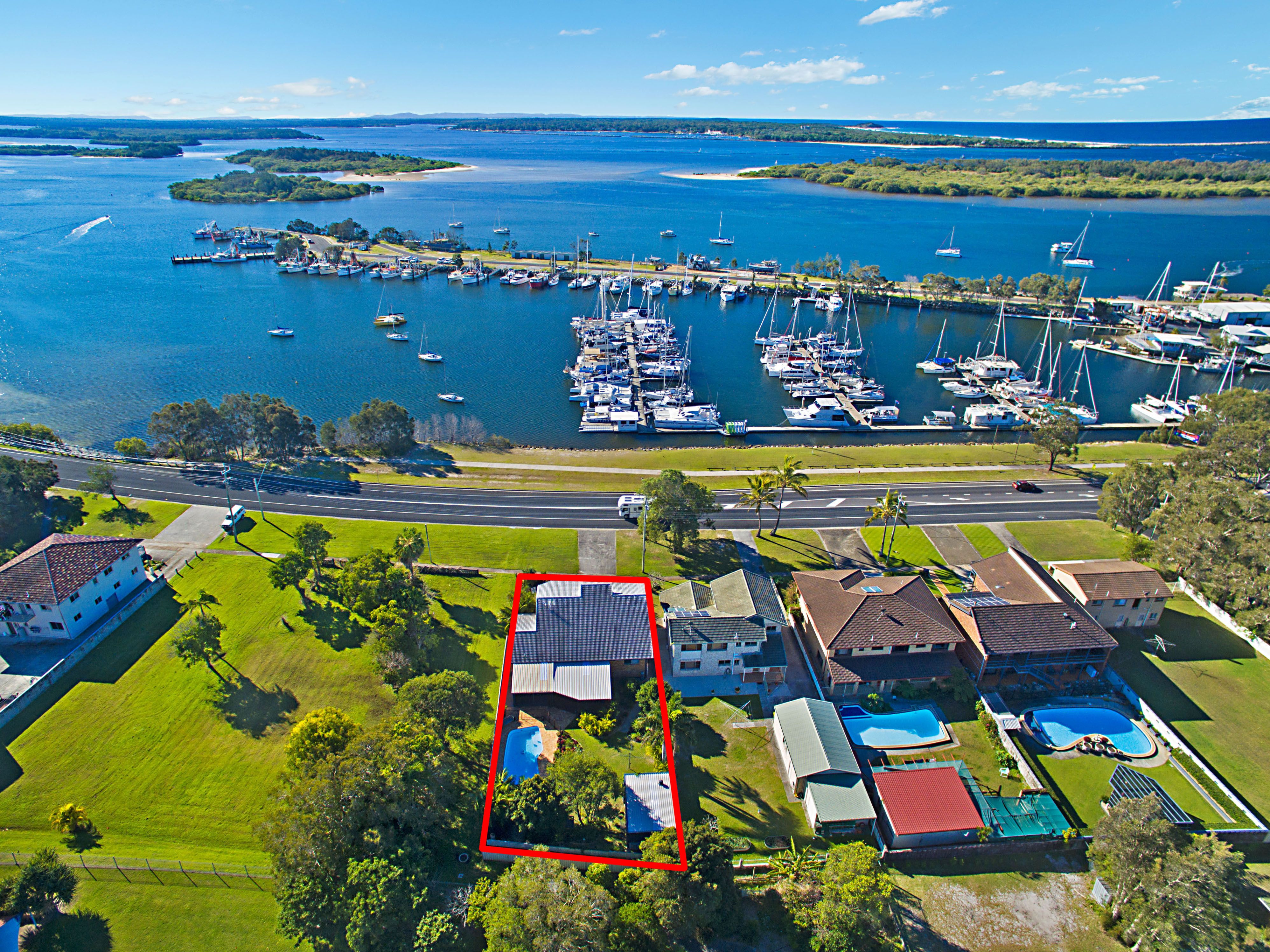 52 Yamba Road, Yamba, NSW 2464 - Leased House - Ray White Yamba