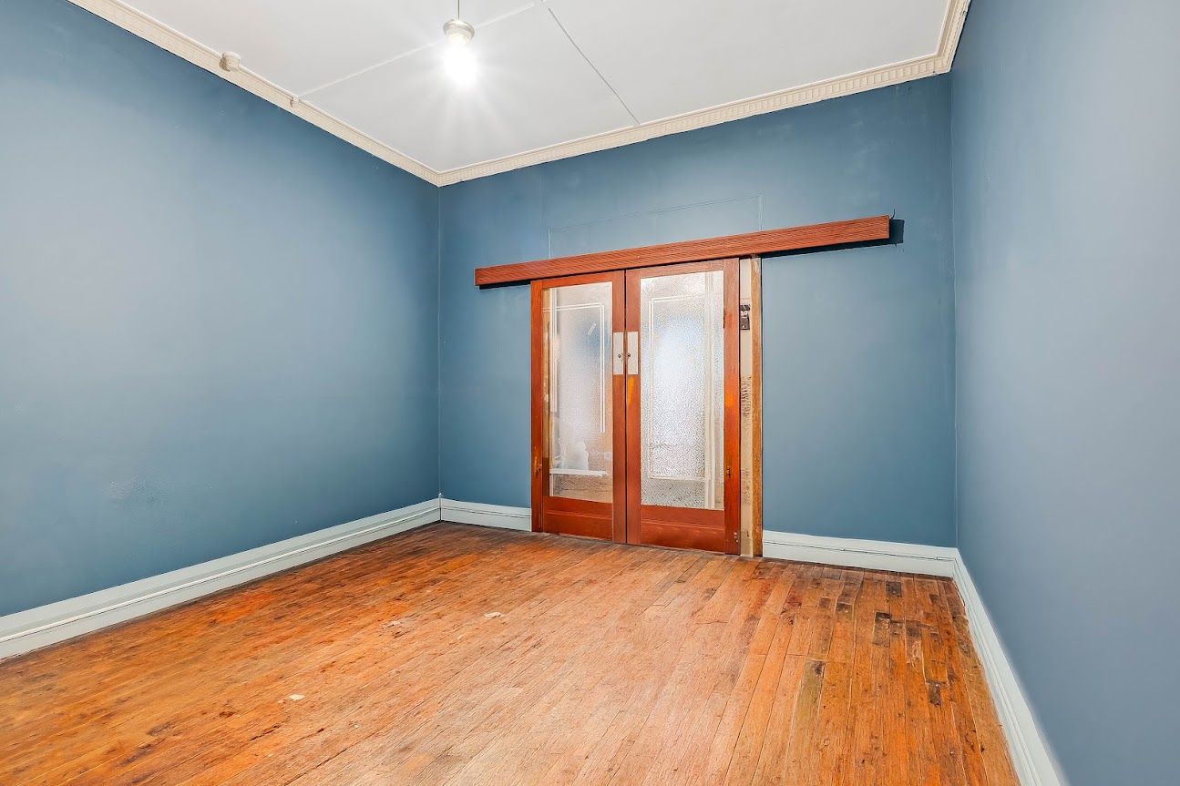 37 Commercial Street — photo 7 of 21