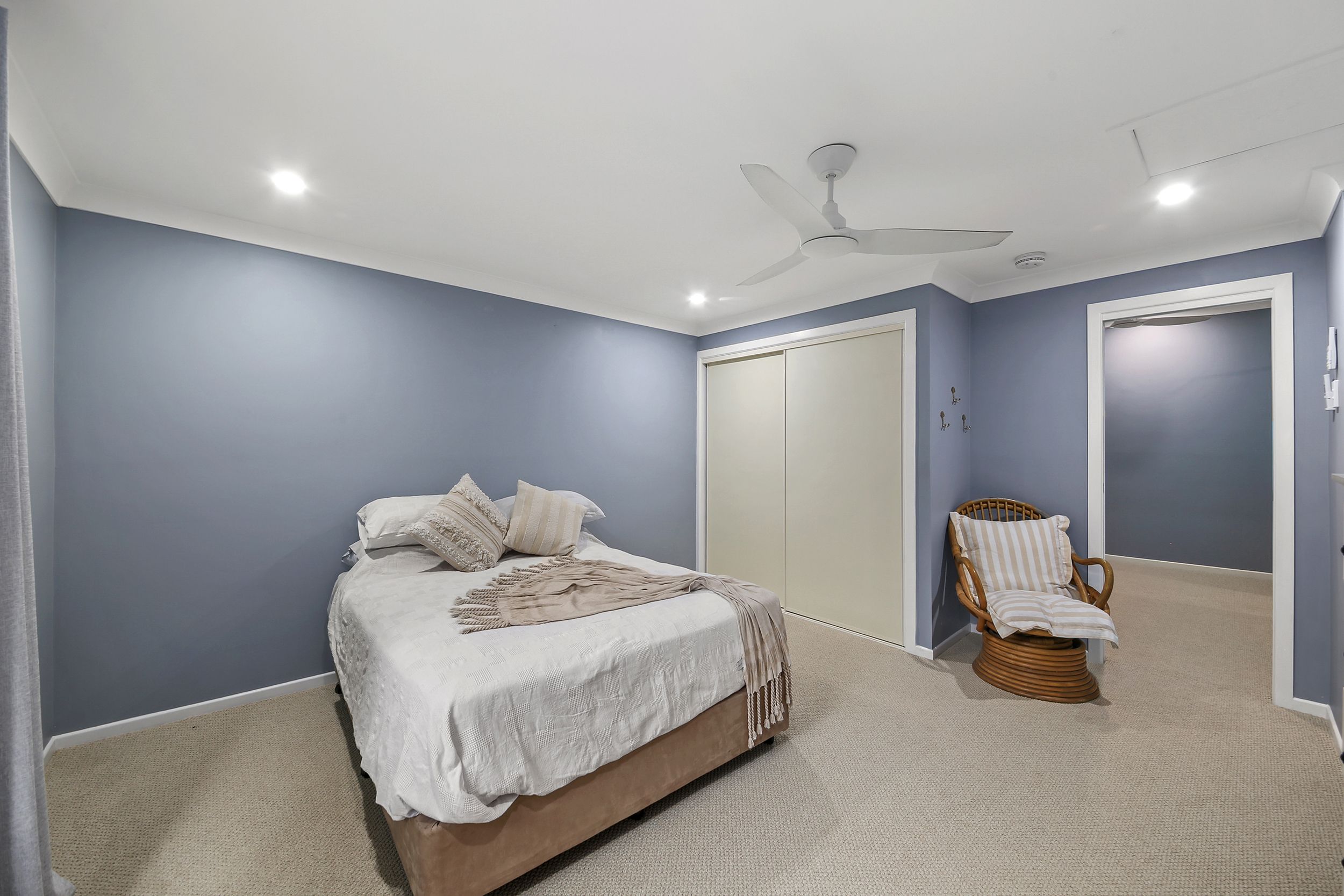 7 Chiltern Court — photo 21 of 25