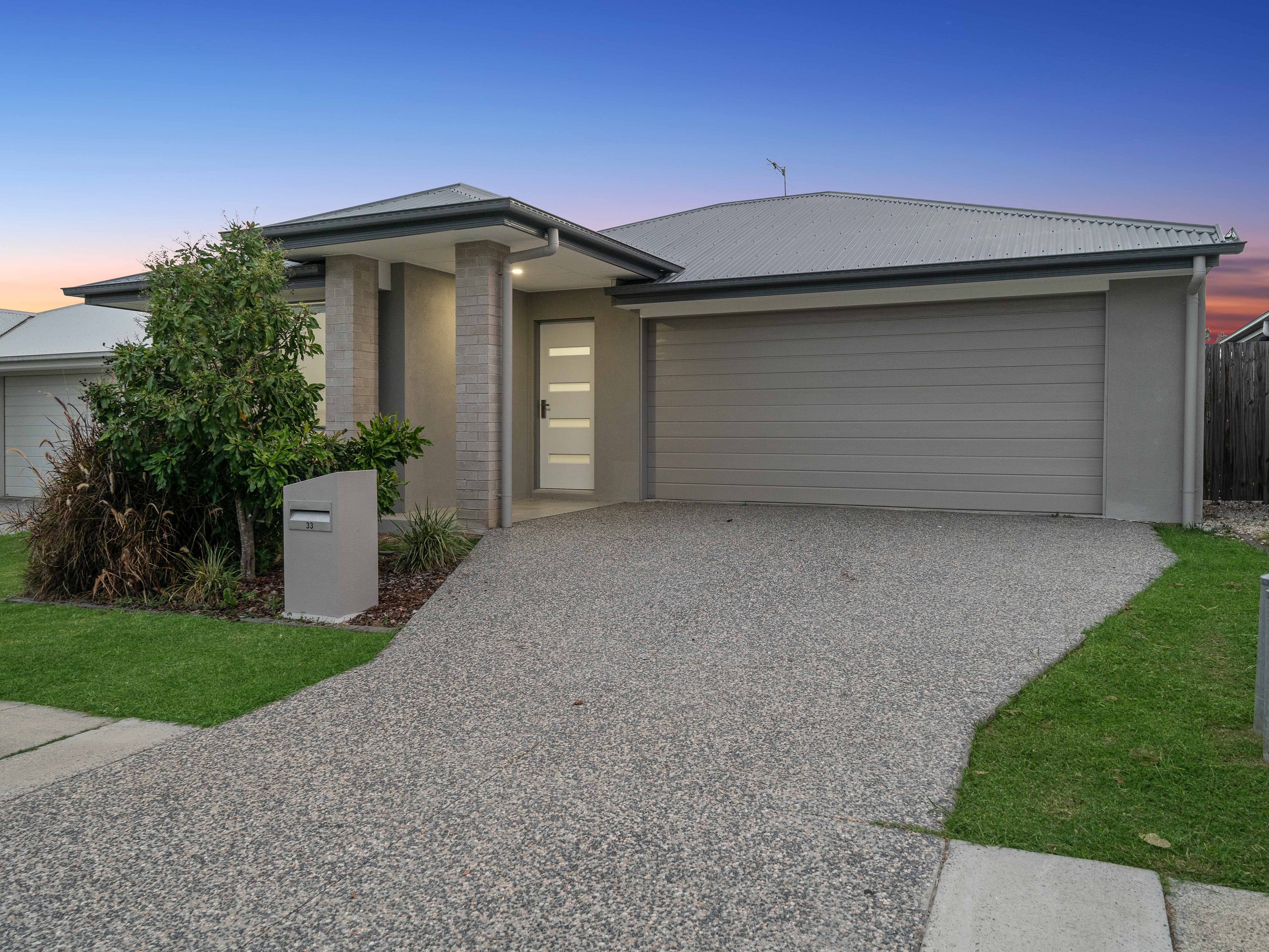 33 Boyland Way, Ripley, QLD 4306