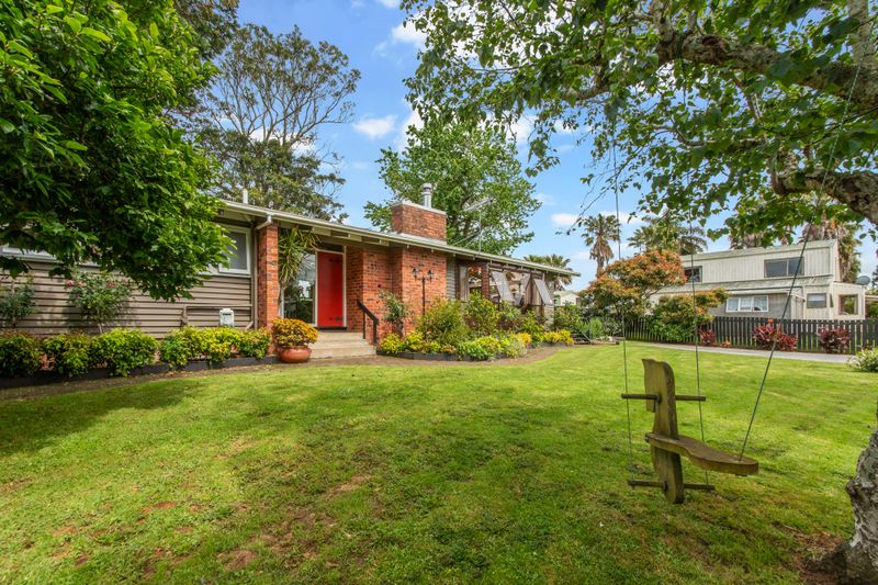 73 Kirkbride Road, Mangere Bridge, Manukau City