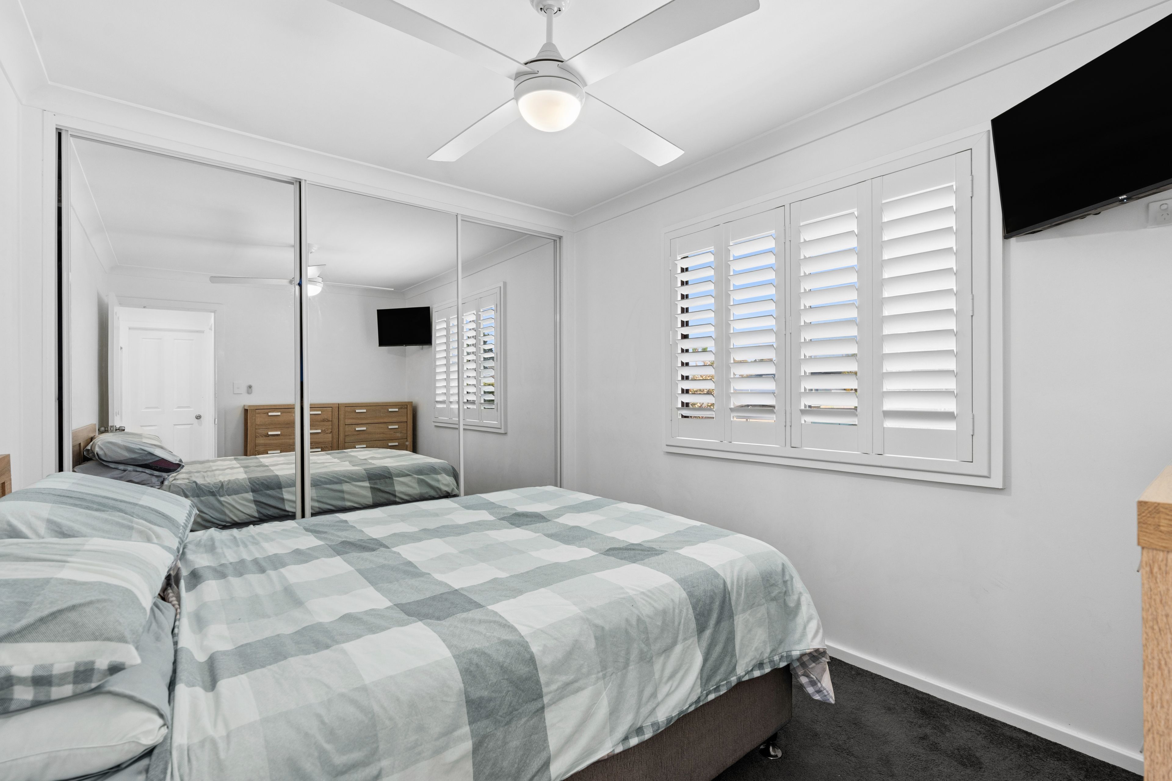 21 Scott Road — photo 8 of 21