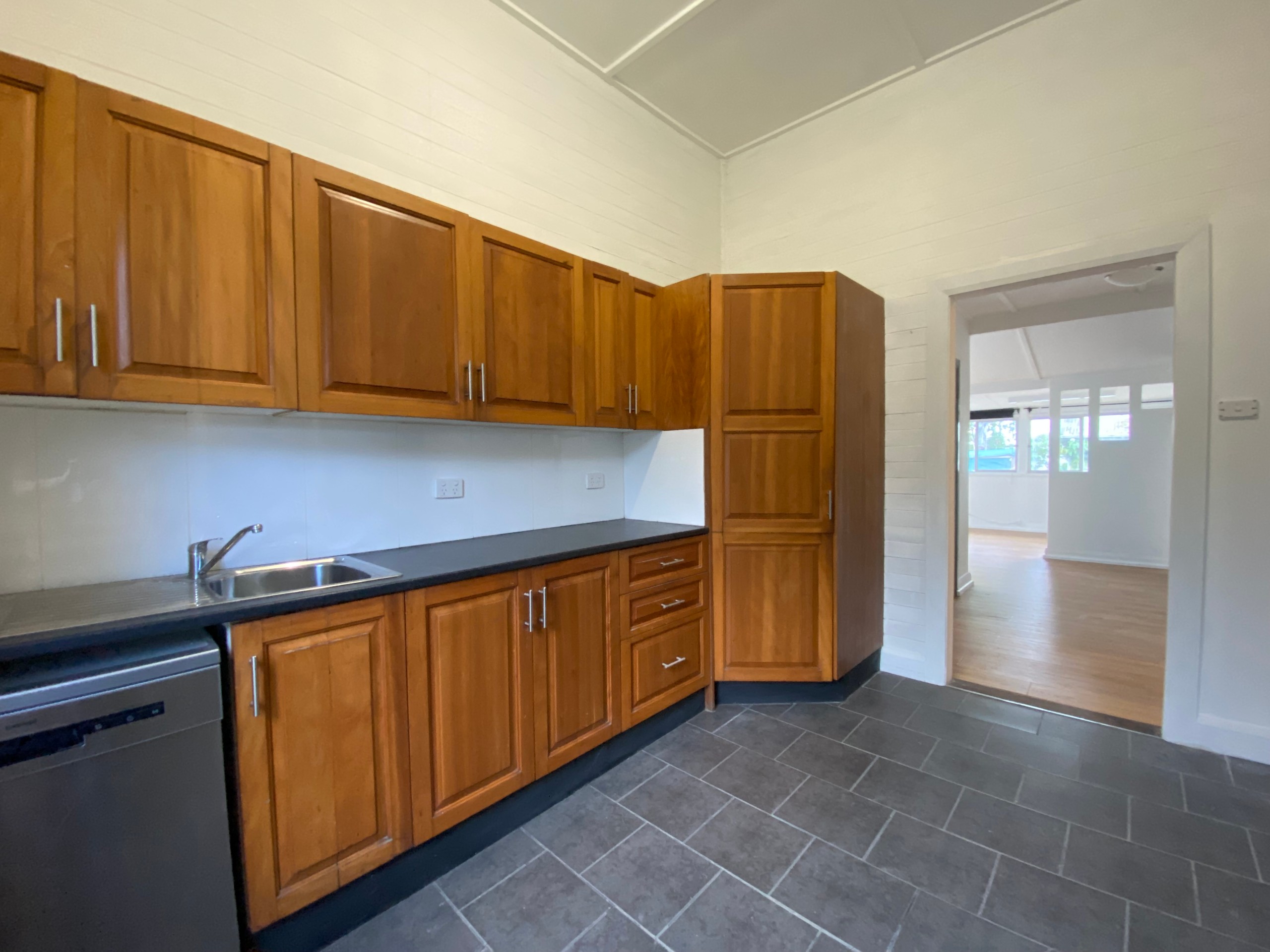 1 Eric Street, Taree, NSW 2430