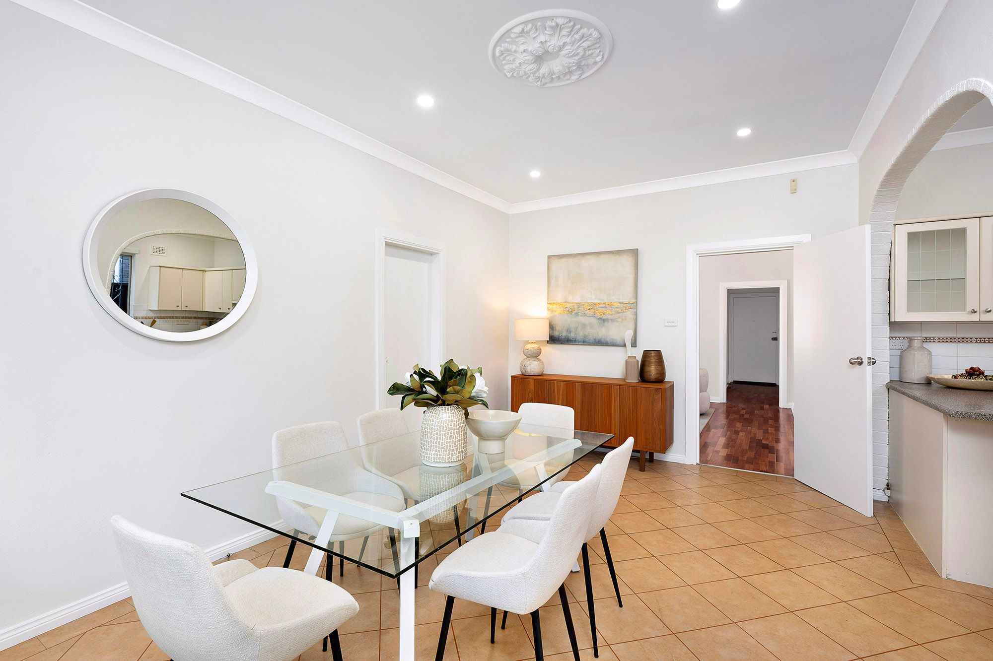 11 Beach Road — photo 7 of 14
