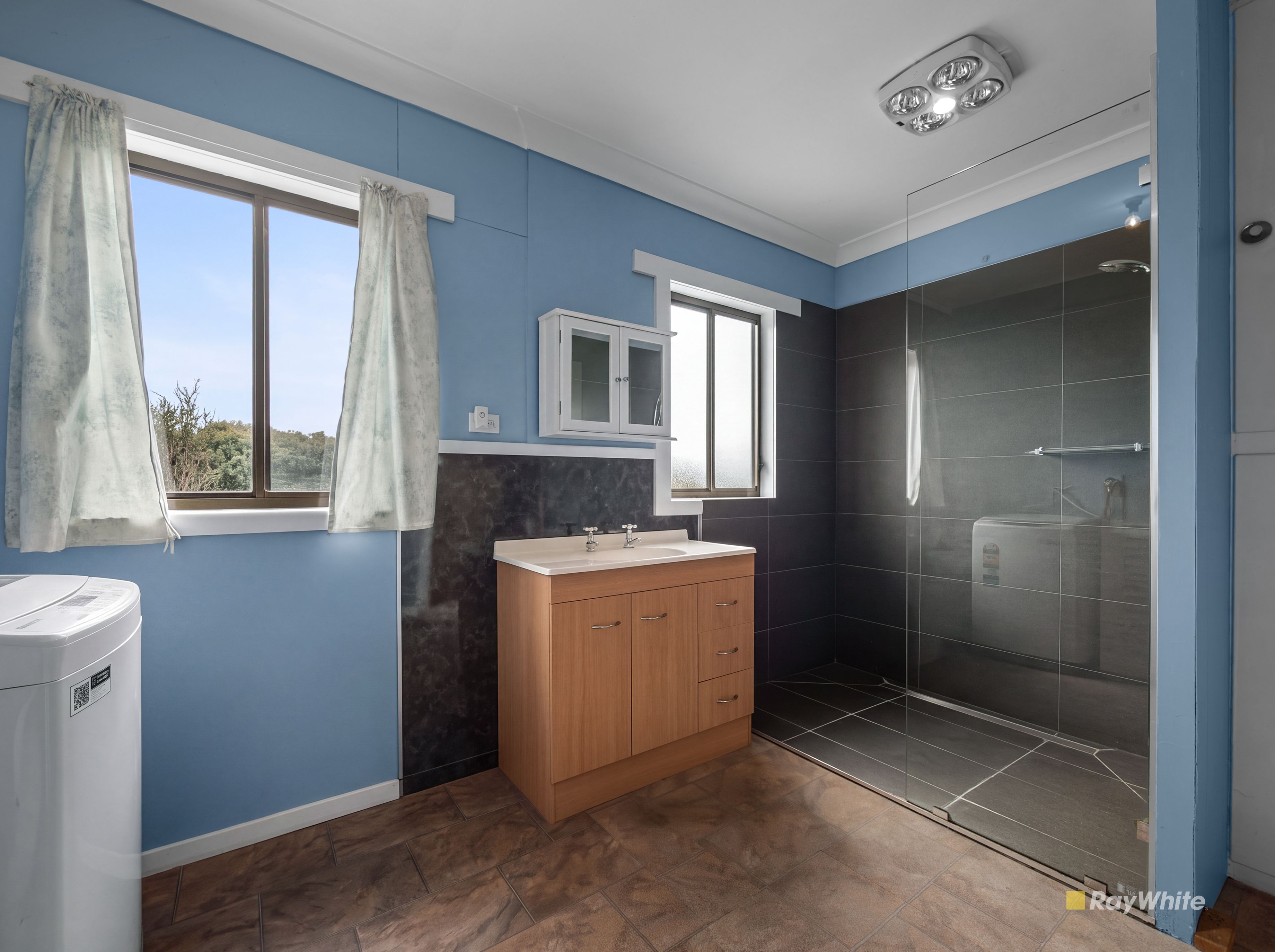 112 Mount Hicks Road — photo 9 of 19