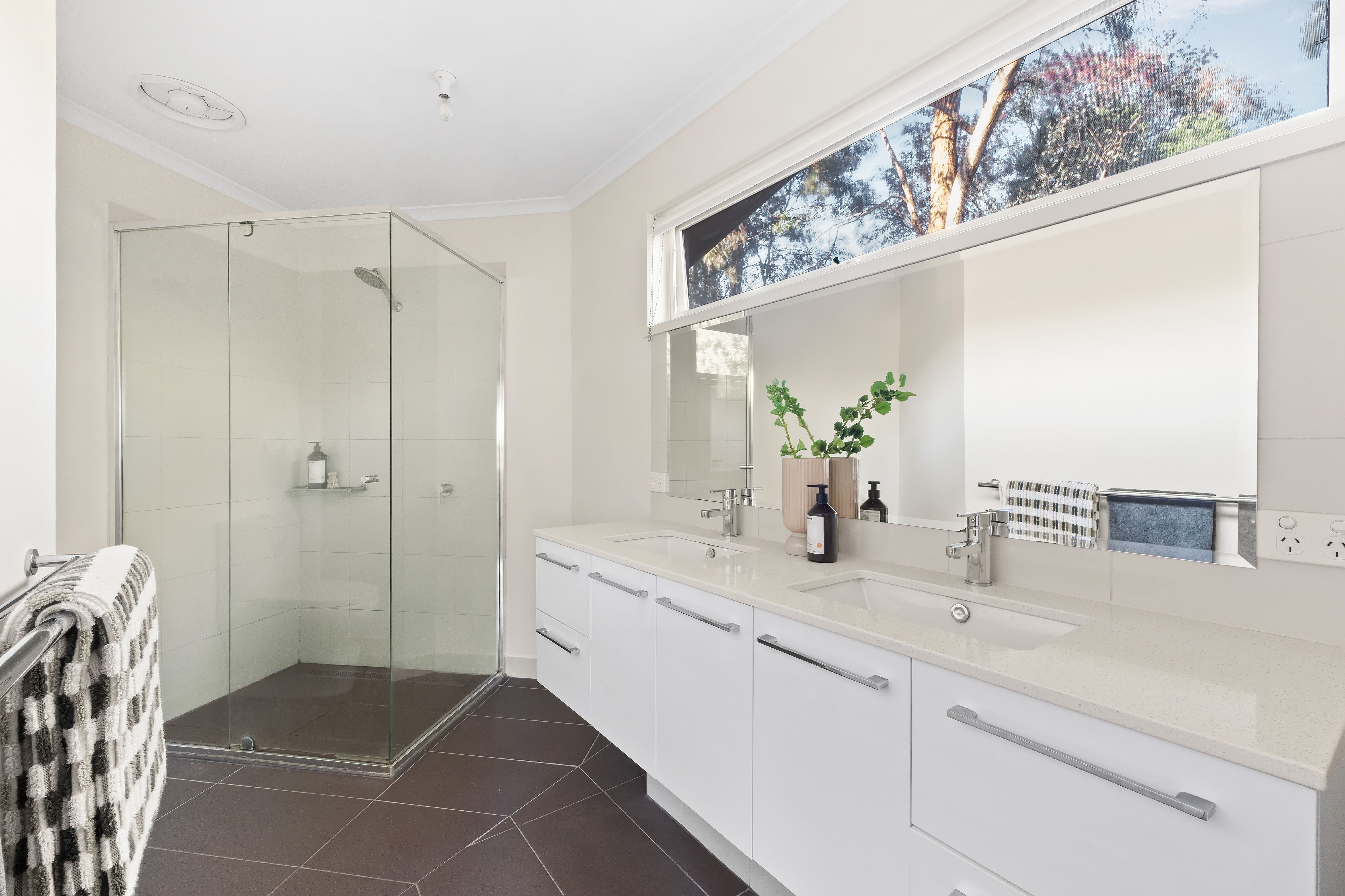 30 Mccarthy Grove — photo 5 of 14