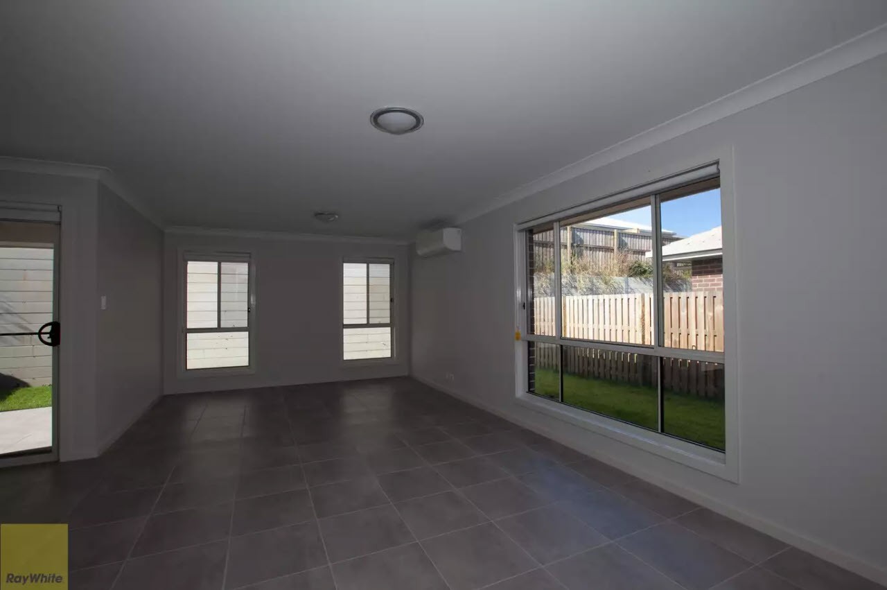 37 Village Boulevard, Pimpama, QLD 4209