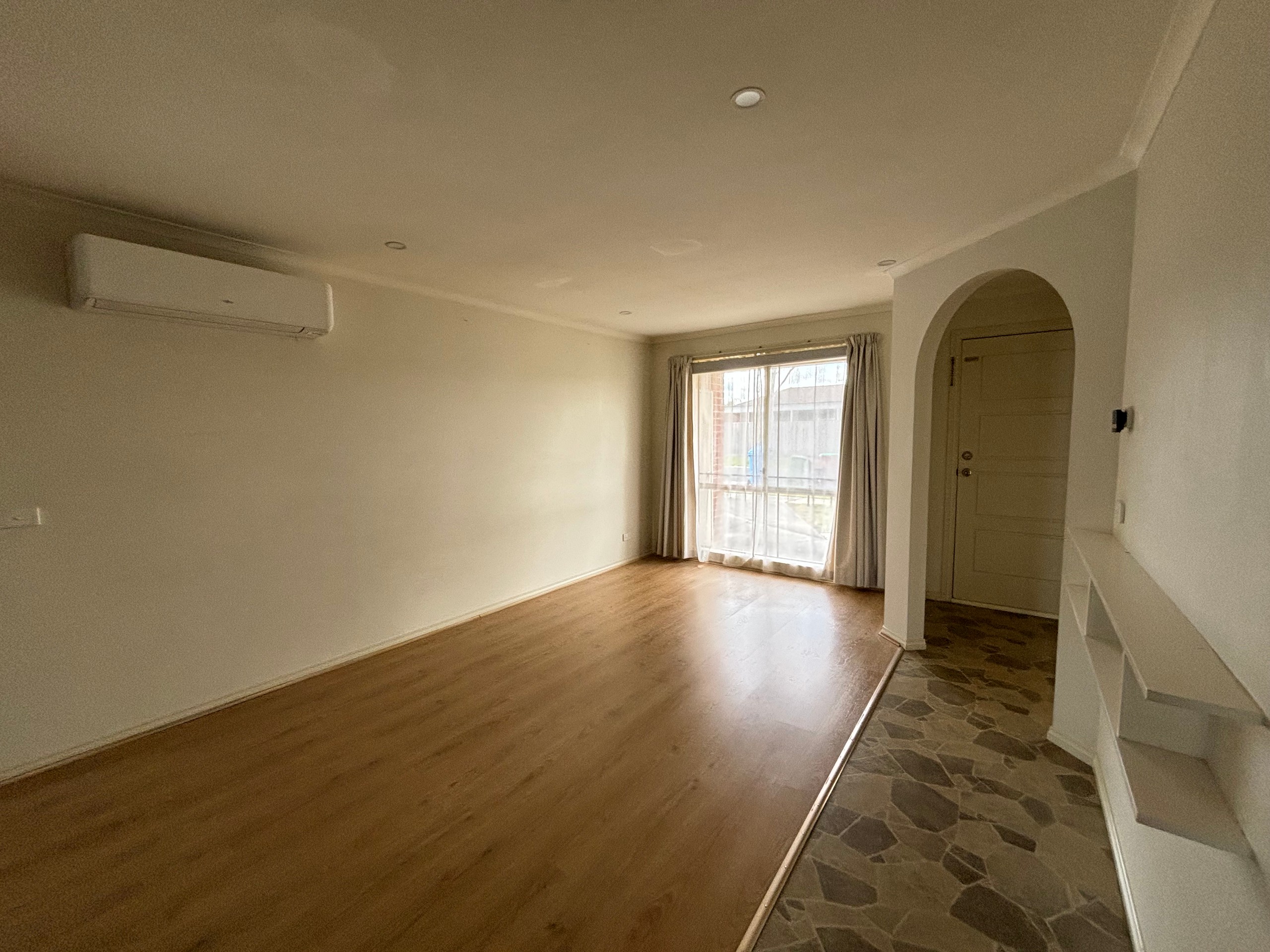 76 Calais Circuit, Cranbourne West, VIC 3977