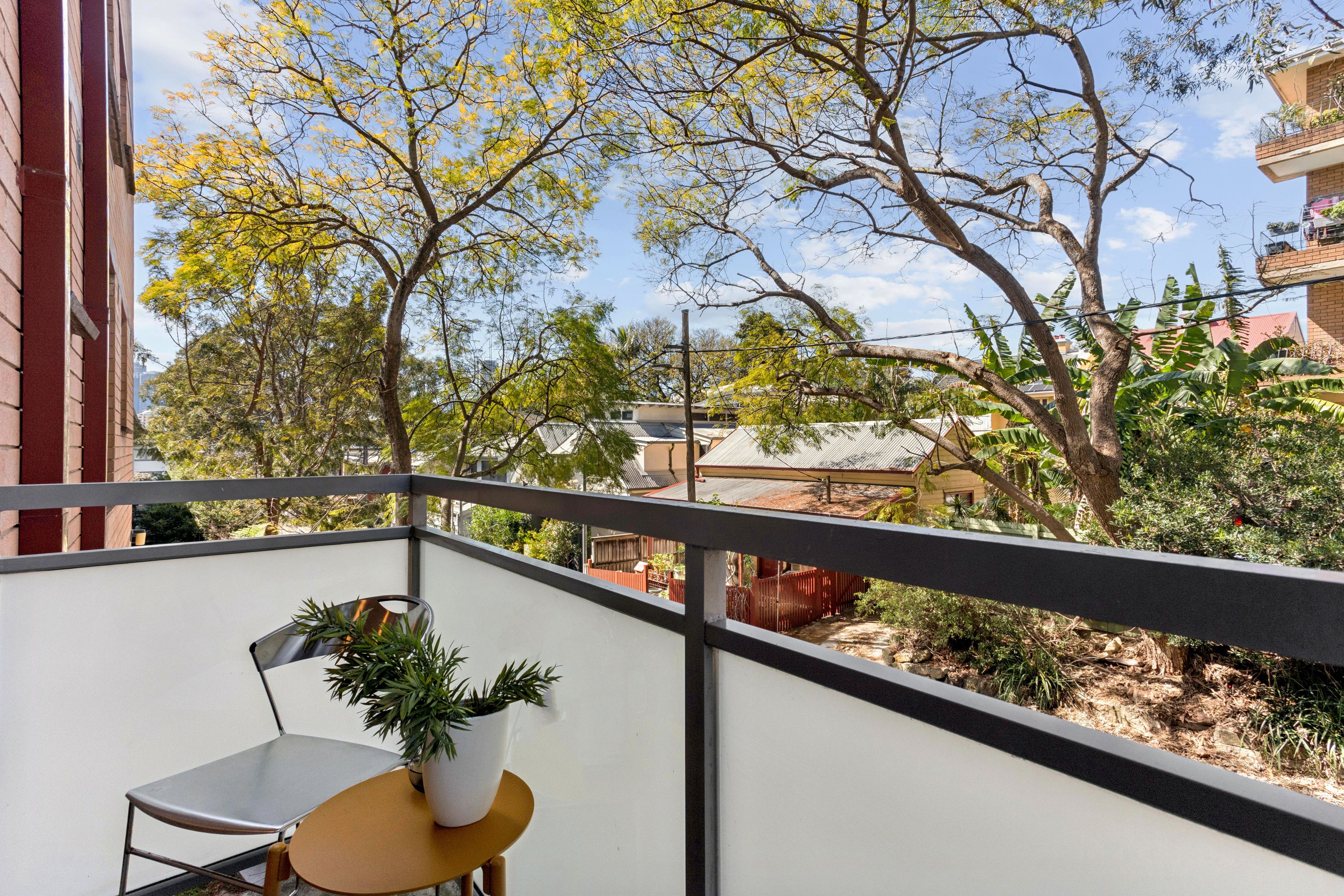 5/2-6 Sheehy Street — photo 3 of 5