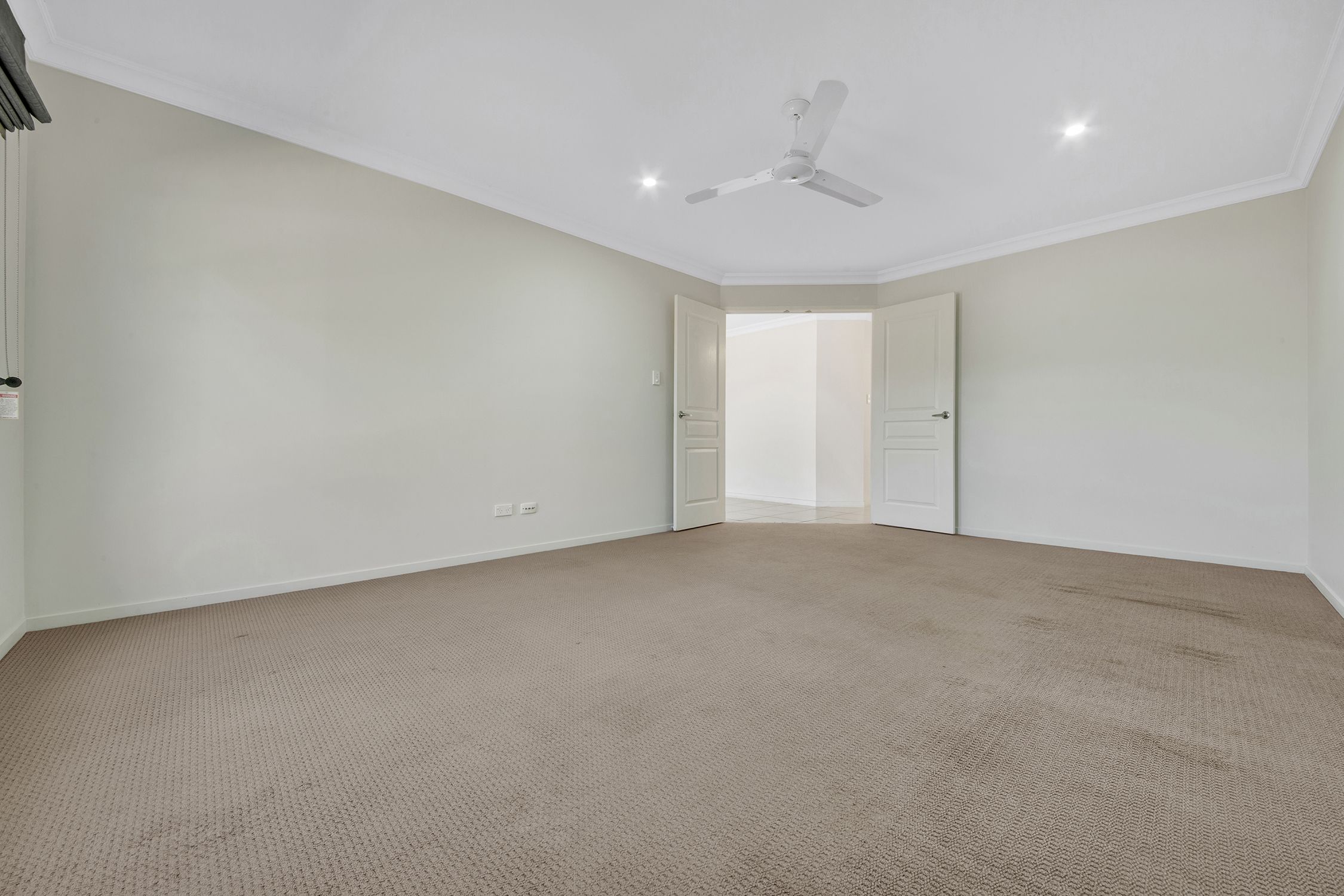3 Johnson Street, Glen Eden, QLD 4680
