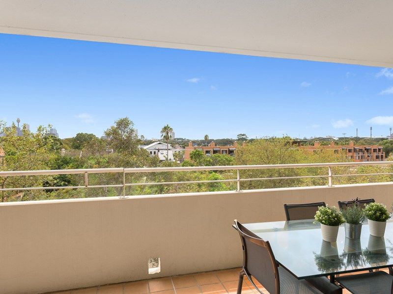A707/780 Bourke Street, Redfern, NSW 2016