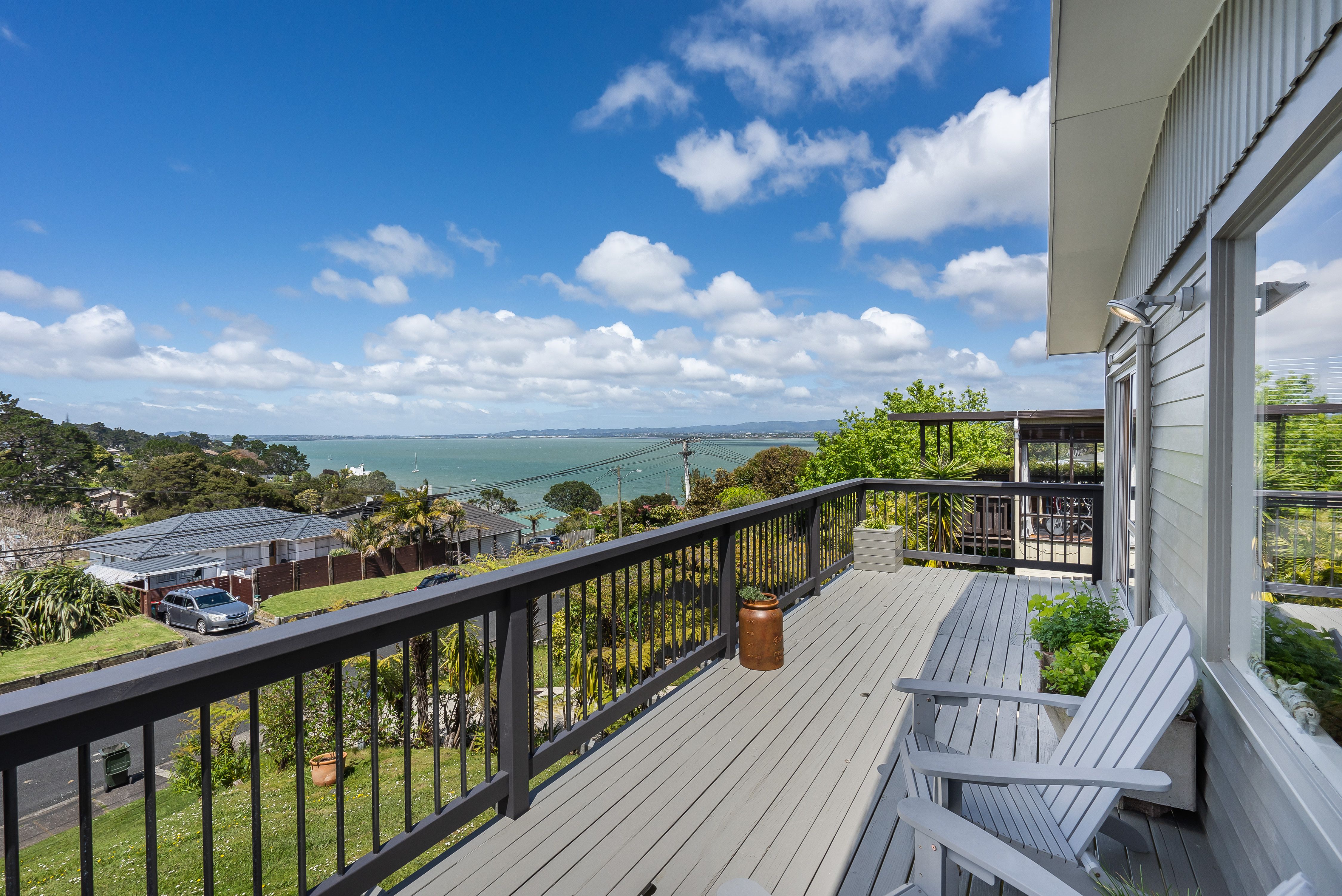 33 Neptune Avenue, Beach Haven, North Shore City