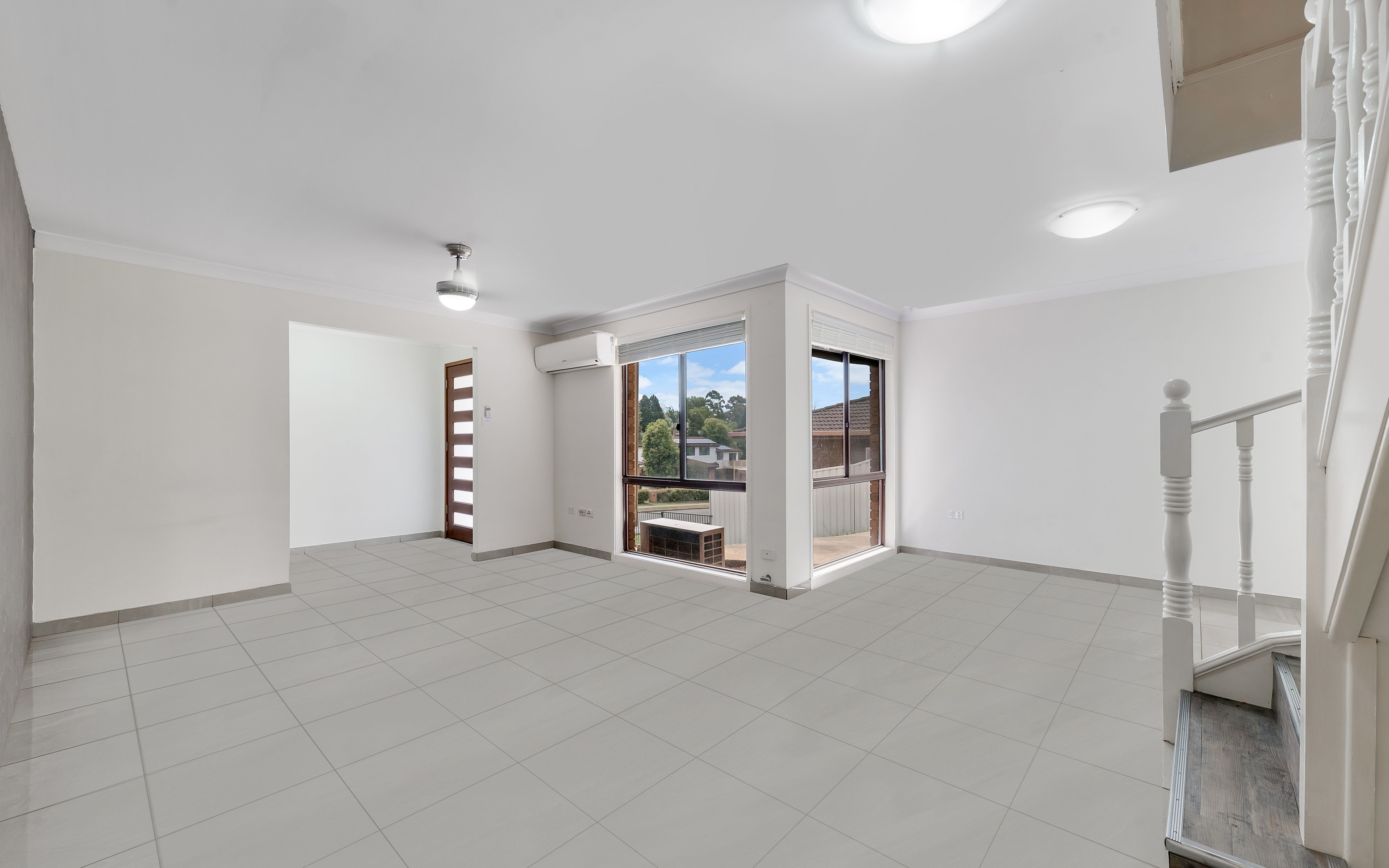 24 Crispsparkle Drive, Ambarvale, NSW 2560