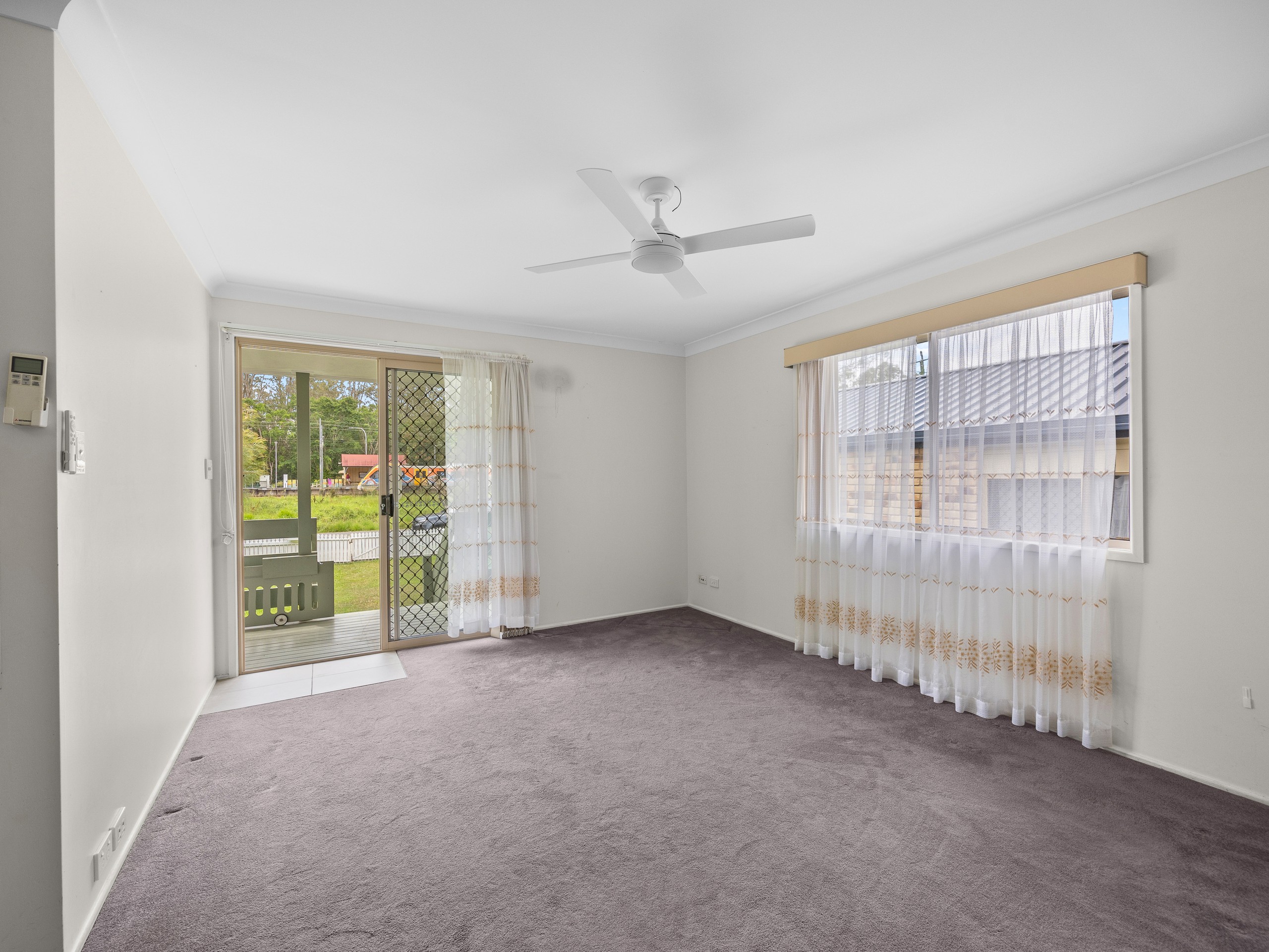 22 Jones Street, Mooloolah Valley, QLD 4553